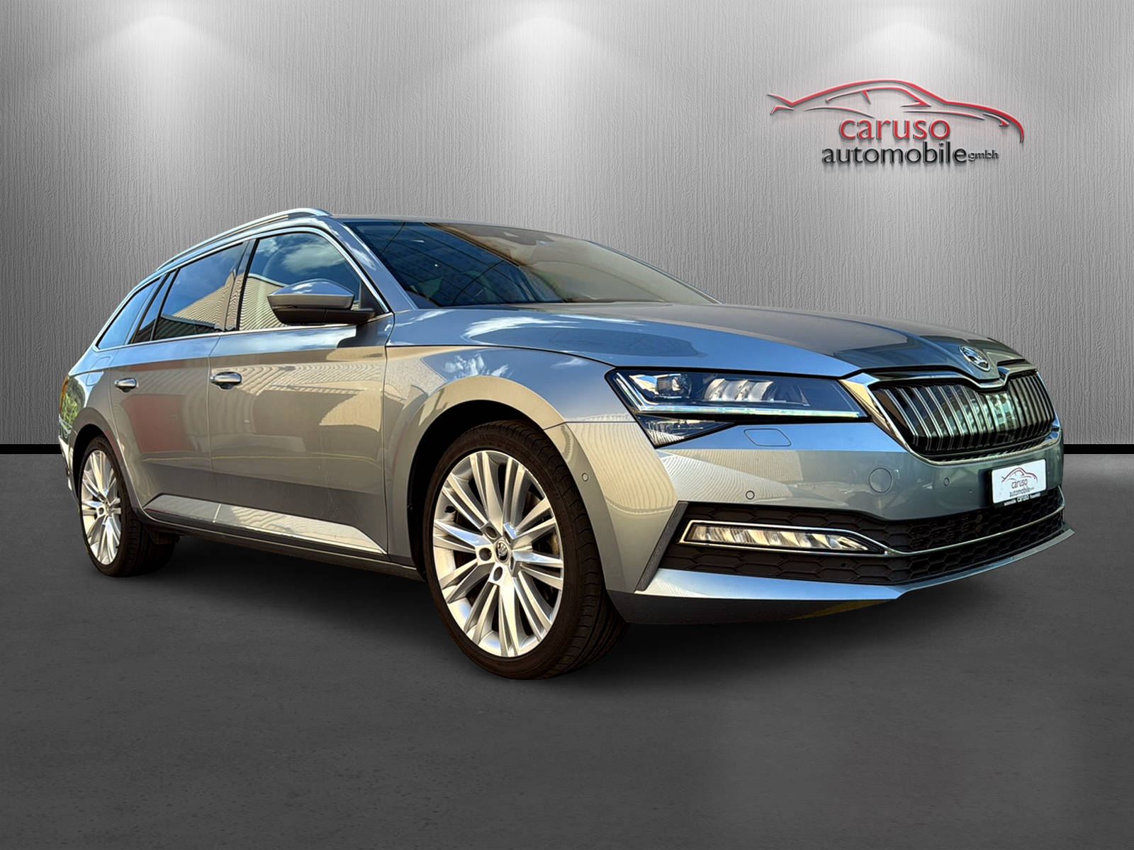 SKODA Superb 1.4 TSI L&K PHEV DSG*Anhängerkupplung*Panoramadach*
