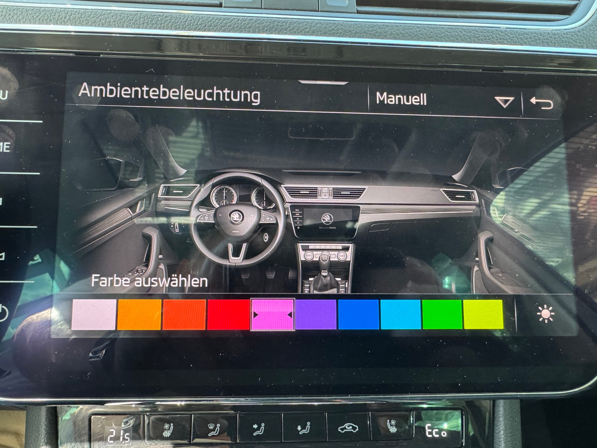 SKODA Superb 1.4 TSI L&K PHEV DSG*Anhängerkupplung*Panoramadach*-image-14