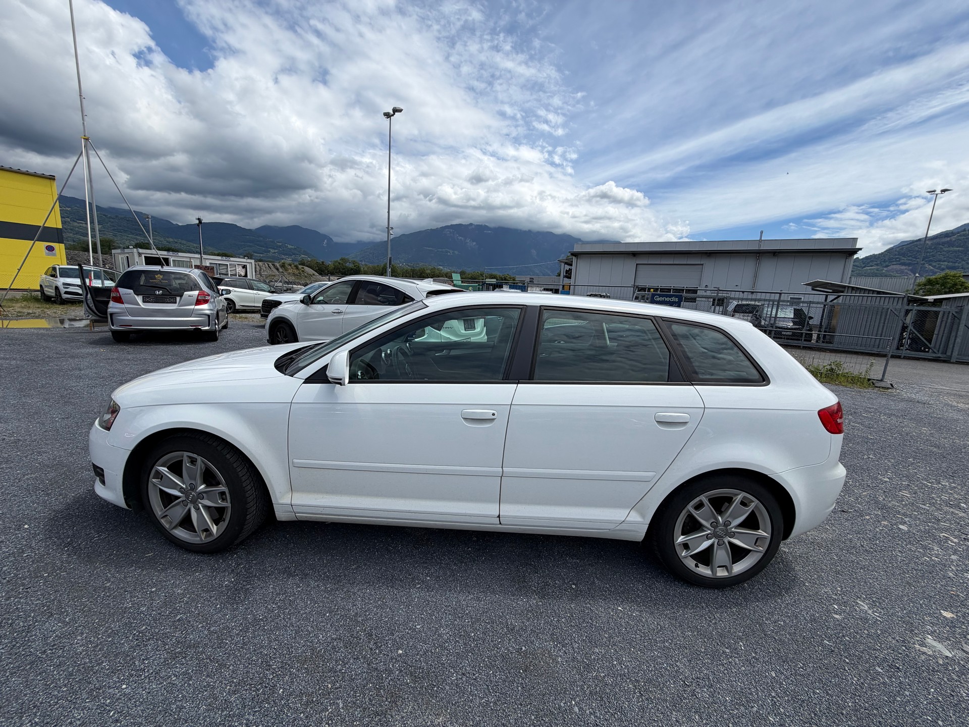 AUDI A3 Sportback 1.8 TFSI Ambition quattro-image-7