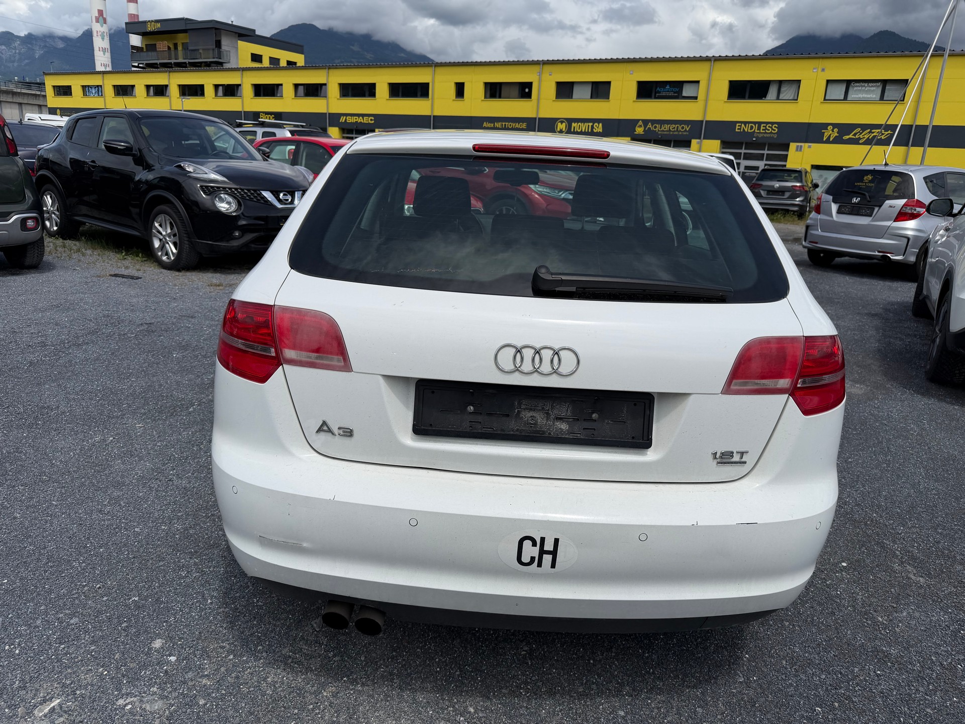 AUDI A3 Sportback 1.8 TFSI Ambition quattro-image-5
