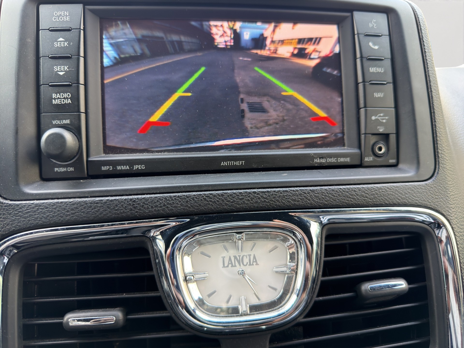 LANCIA Voyager 2.8D S Automatic-image-8