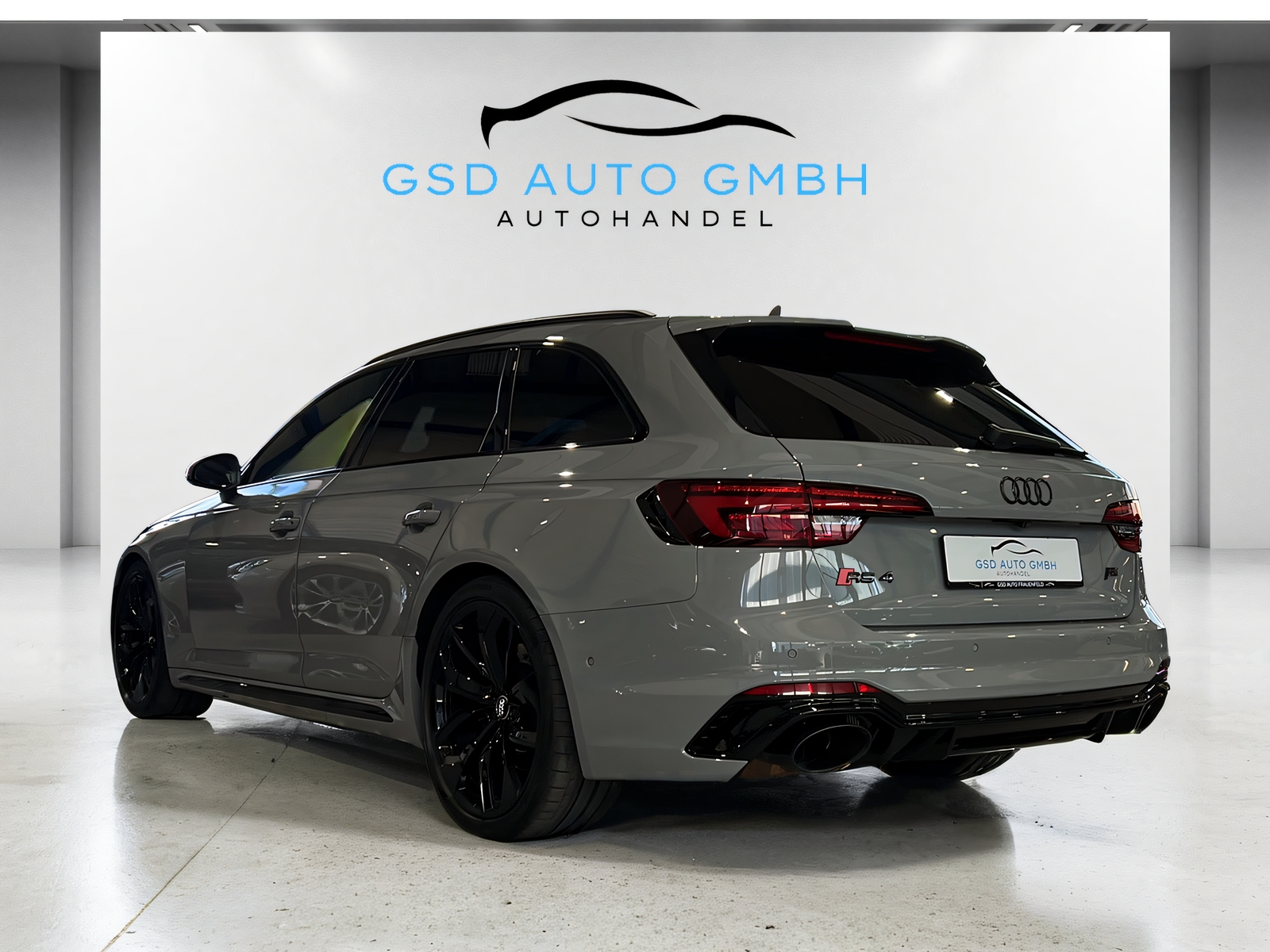 AUDI RS4 Avant 2.9 TFSI qu**Panodach,Head Up,Nardograu,S-Sportsitze,Massage,Frisch ab MFK**-image-2