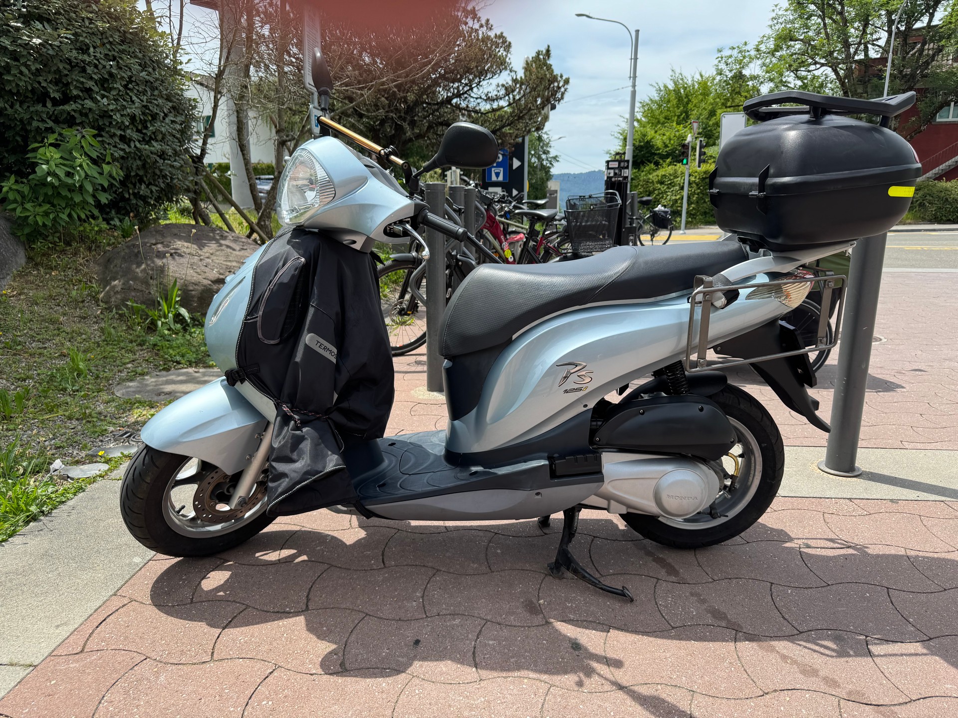 HONDA PS 125i