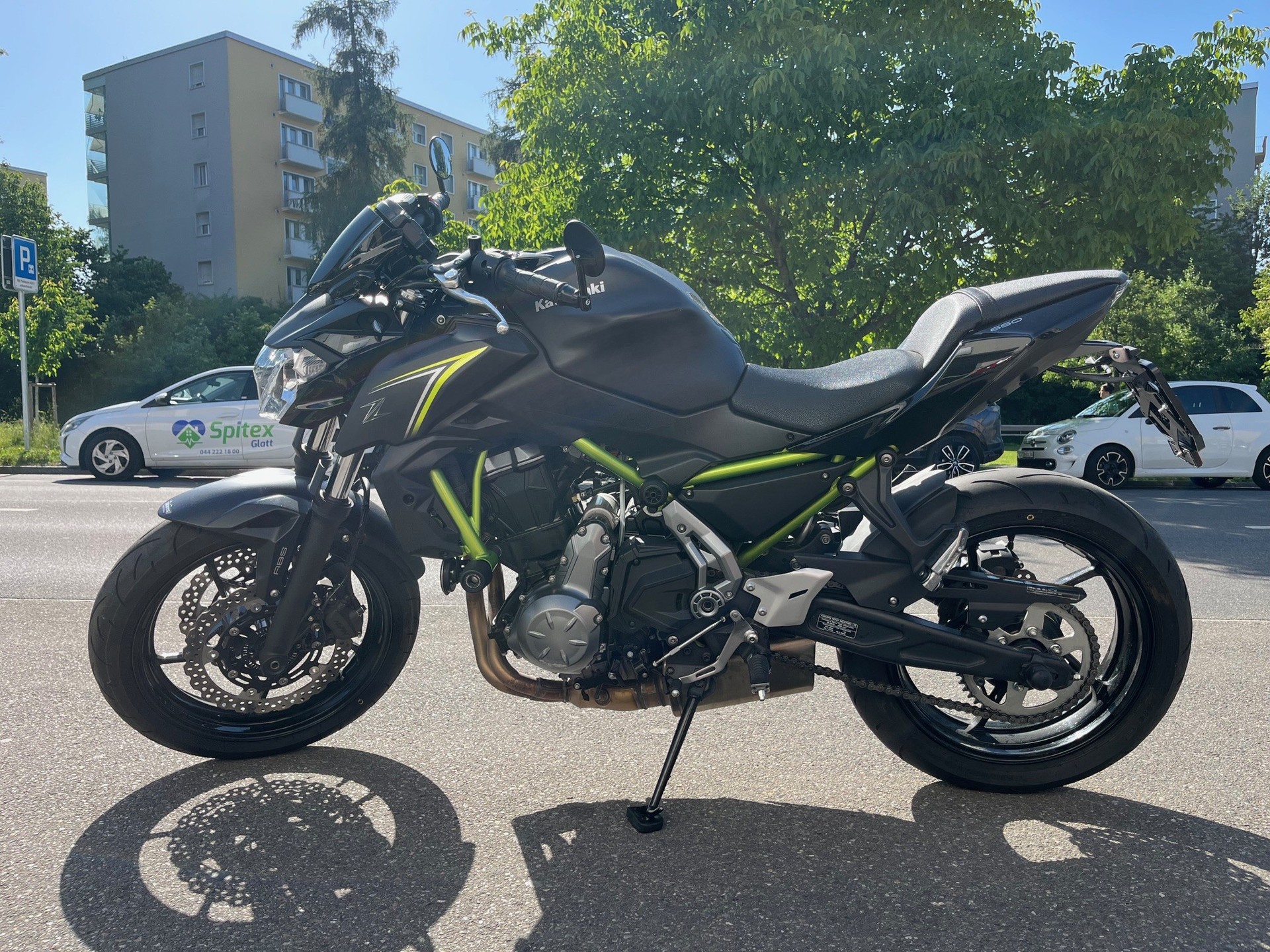 KAWASAKI Z 650 ABS - GRATIS LIEFERUNG*-image-0