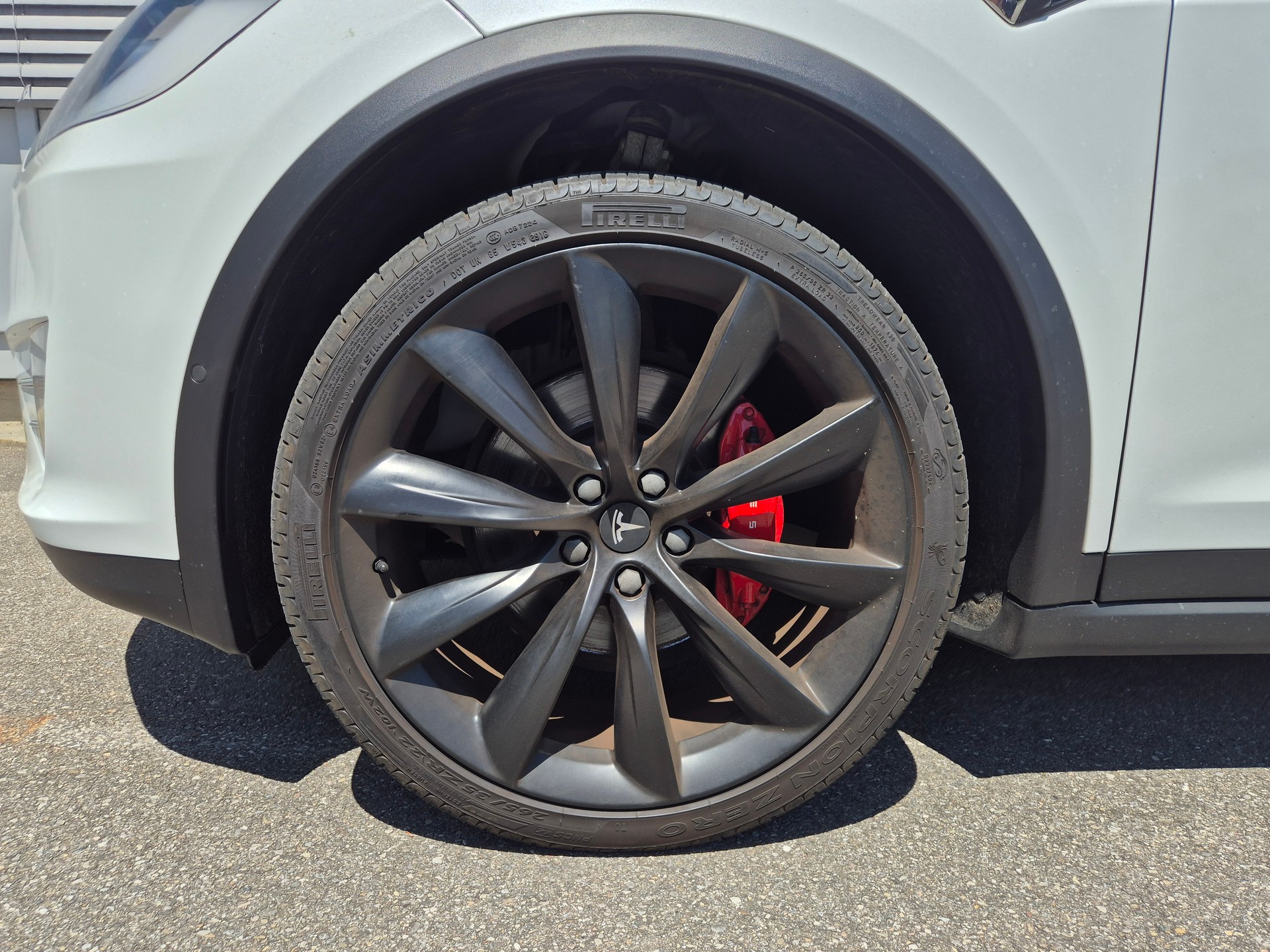 TESLA Model X 100 D Performance --image-19