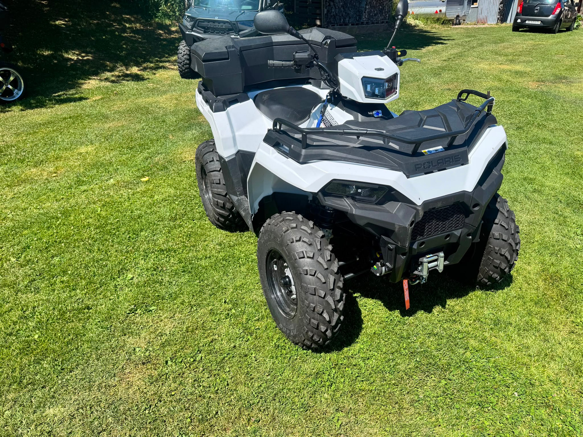 POLARIS Sportsman 570 4x4-image-0