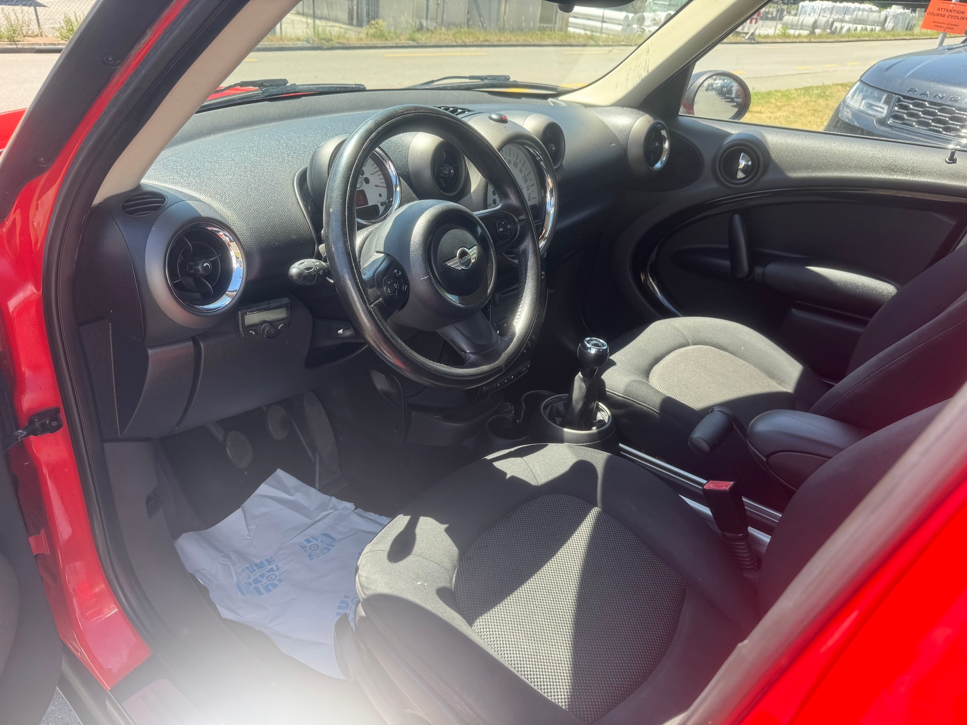 MINI Countryman One FWD-image-12
