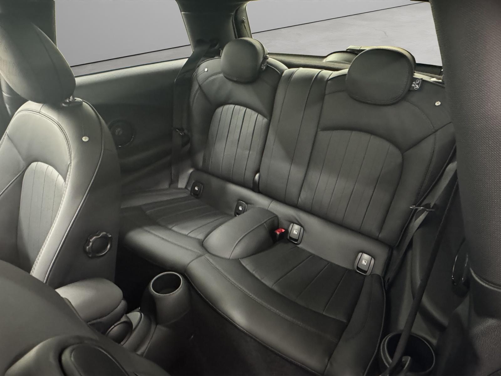MINI F56 2.0i Cooper S-image-13