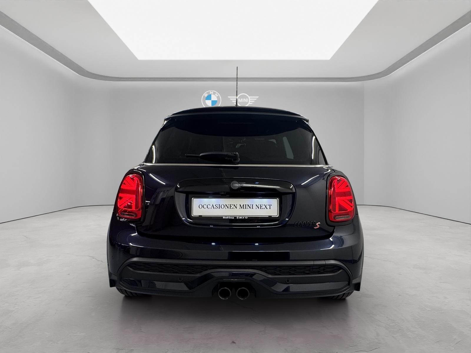 MINI F56 2.0i Cooper S-showroom-element-3
