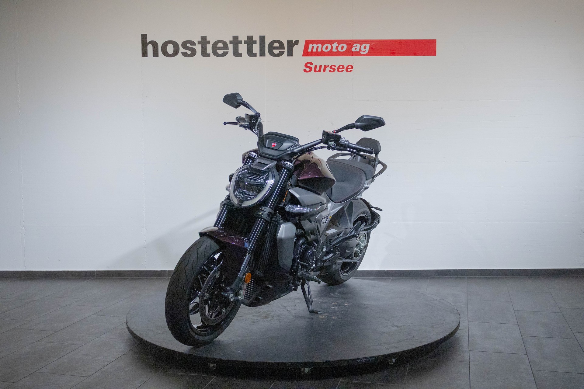 DUCATI X Diavel V4-image-8