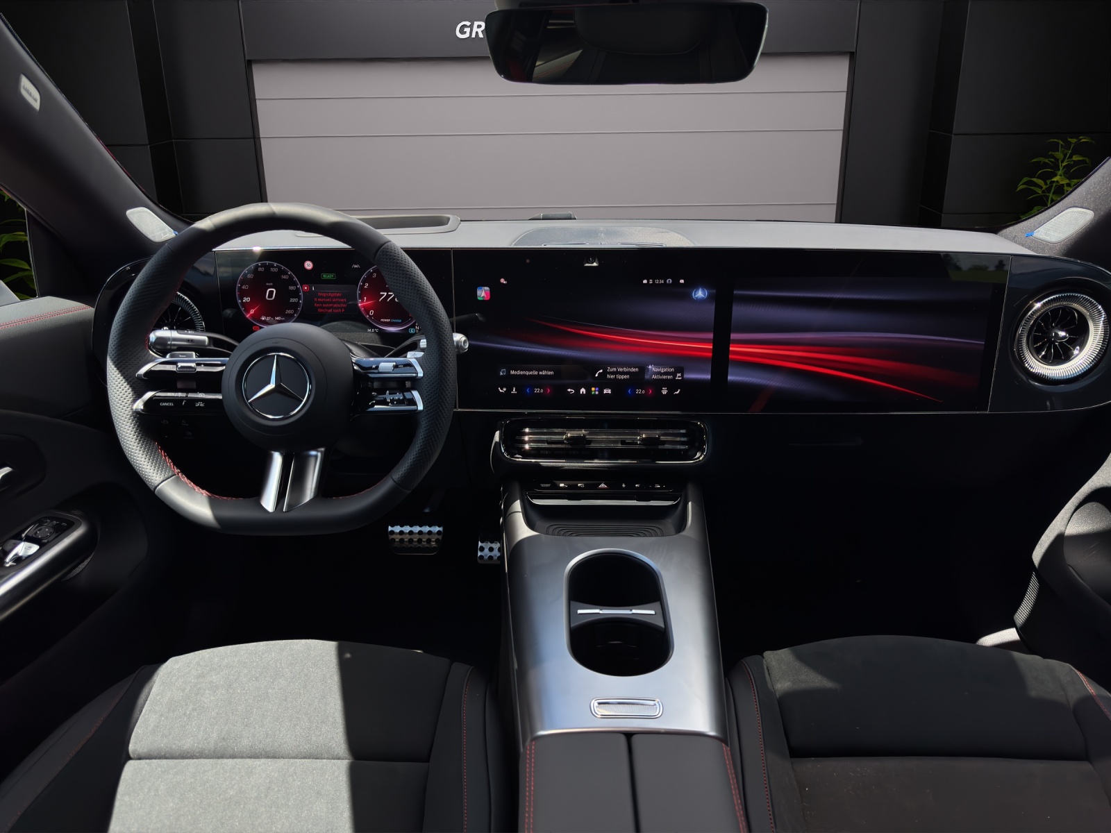 MERCEDES-BENZ CLA 220 8G-DCT 4Matic-image-10