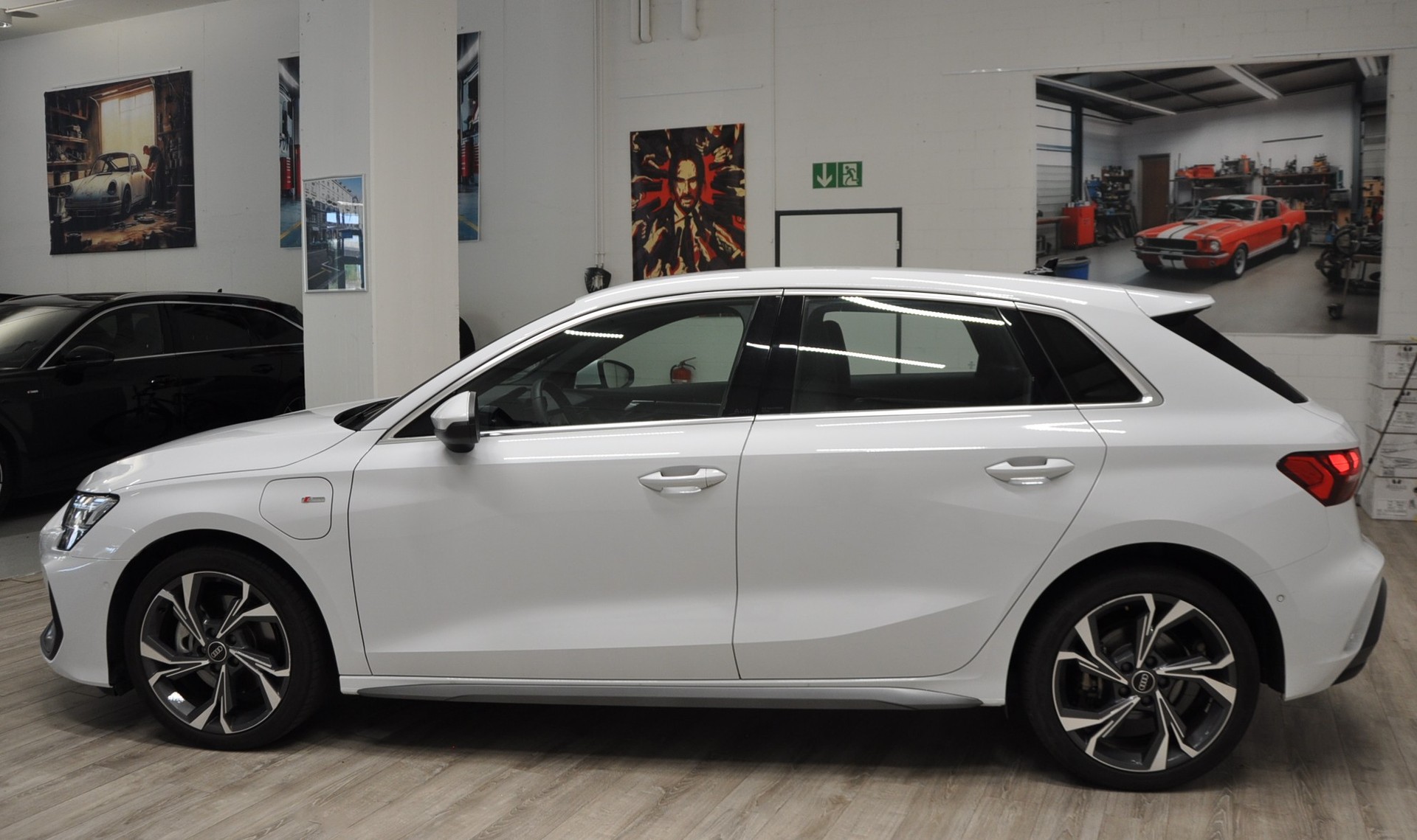 AUDI A3 Sportback 40 TFSI e advanced Attraction S-tronic-showroom-element-2