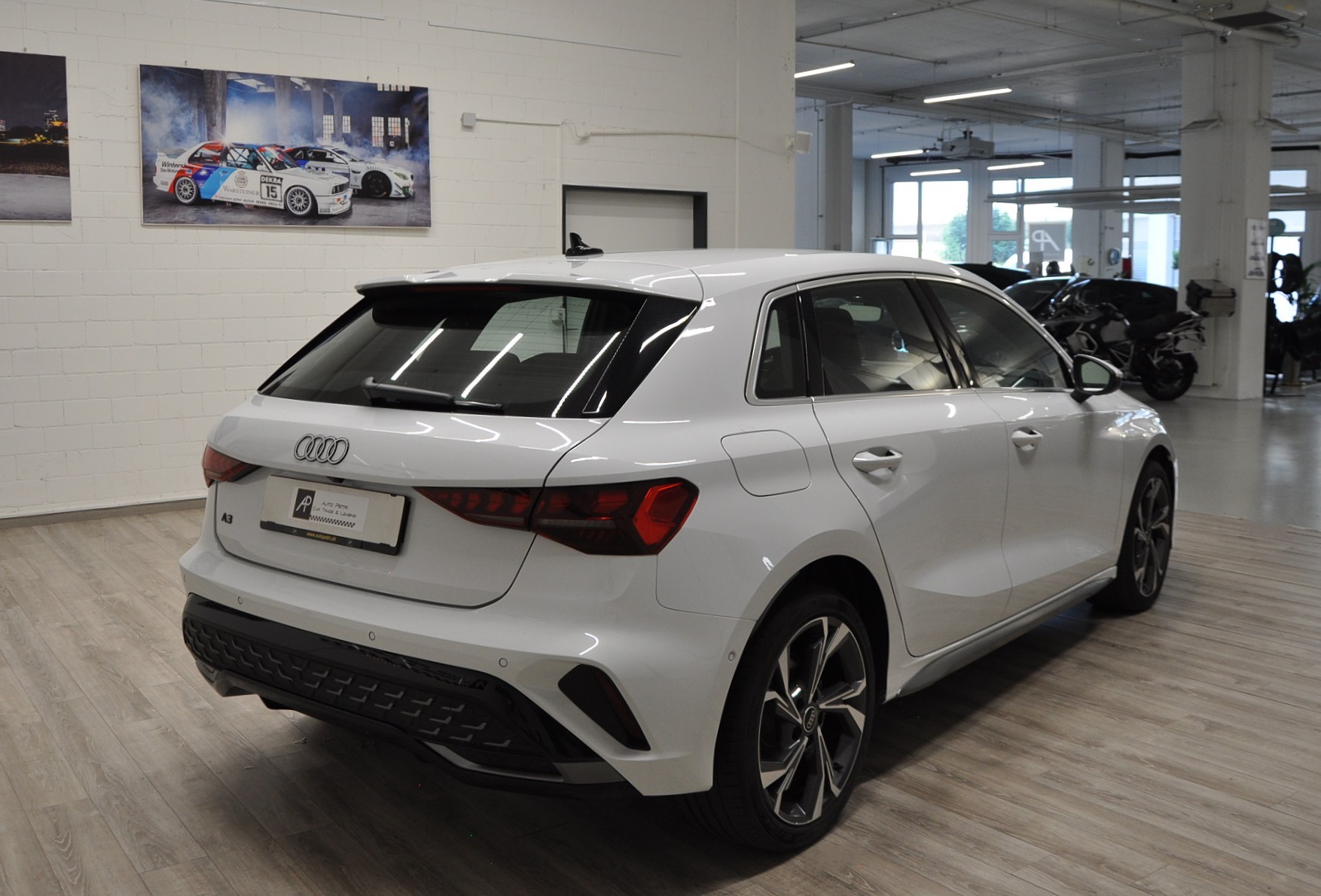 AUDI A3 Sportback 40 TFSI e advanced Attraction S-tronic-showroom-element-3
