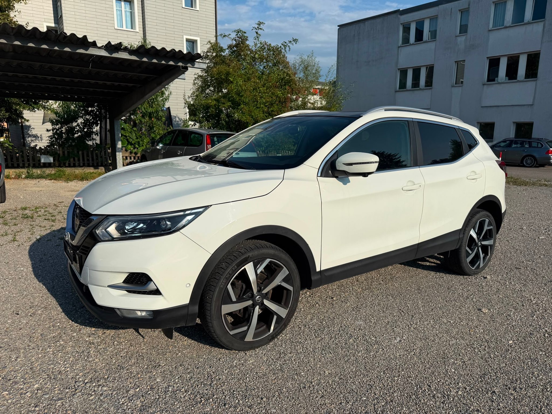 NISSAN Qashqai 1.7 dCi tekna Xtronic ALL-MODE 4x4-image-6
