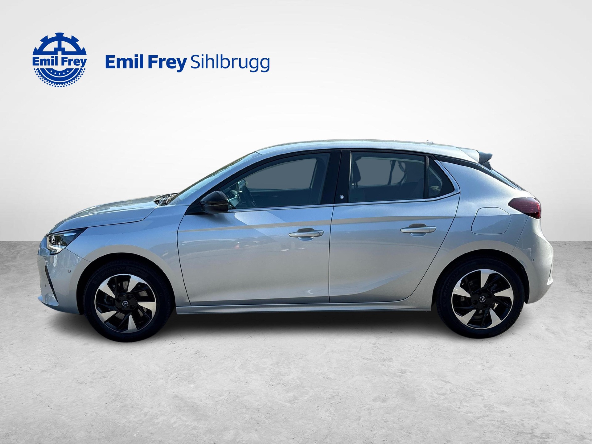 OPEL Corsa-e Elegance-image-4