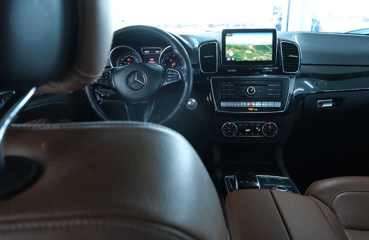MERCEDES-BENZ GLE Coupé 350 d 4Matic 9G-Tronic-image-4