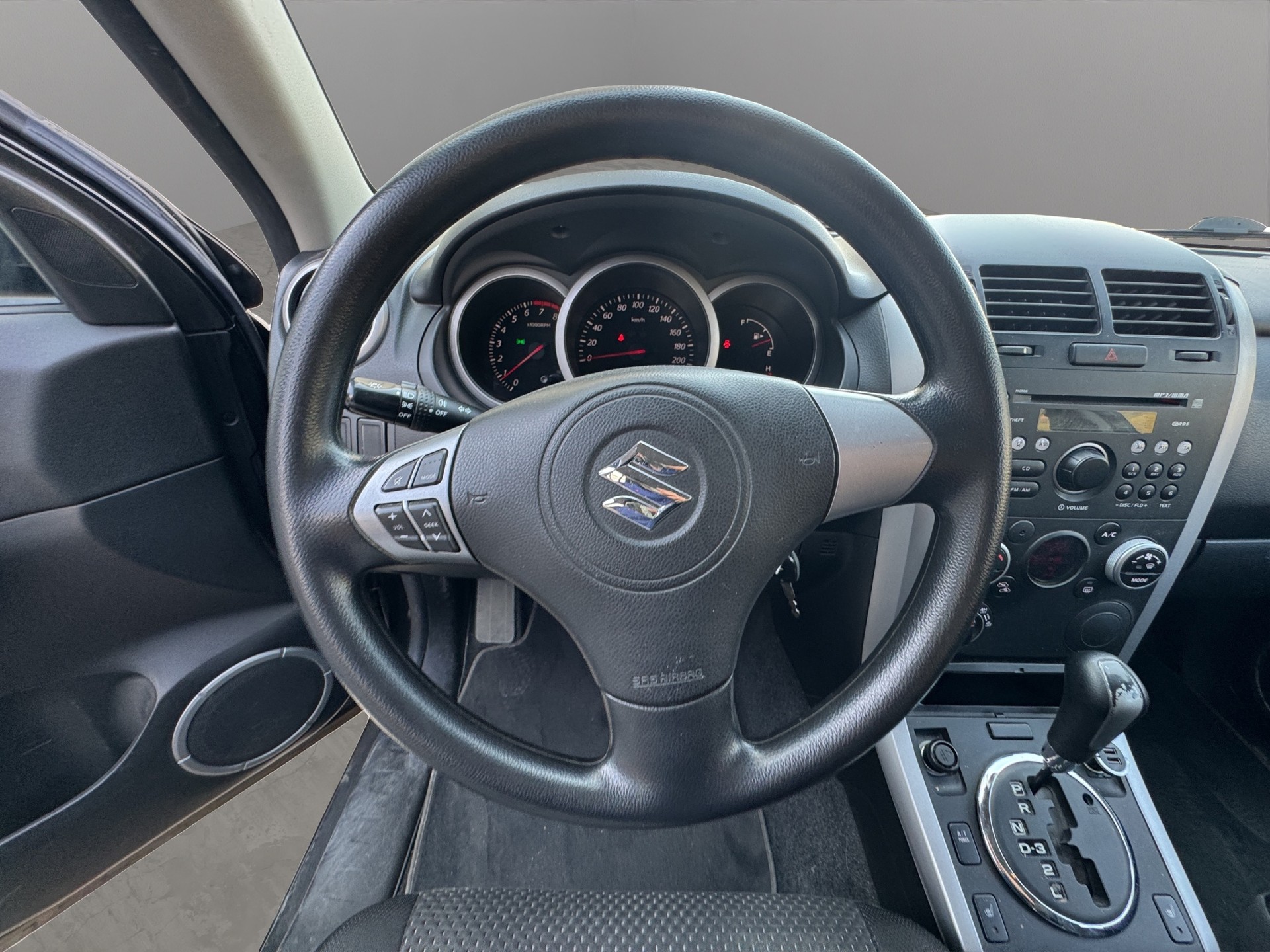 SUZUKI Grand Vitara 2.0 16V Top Limited Edition Automatic-image-8