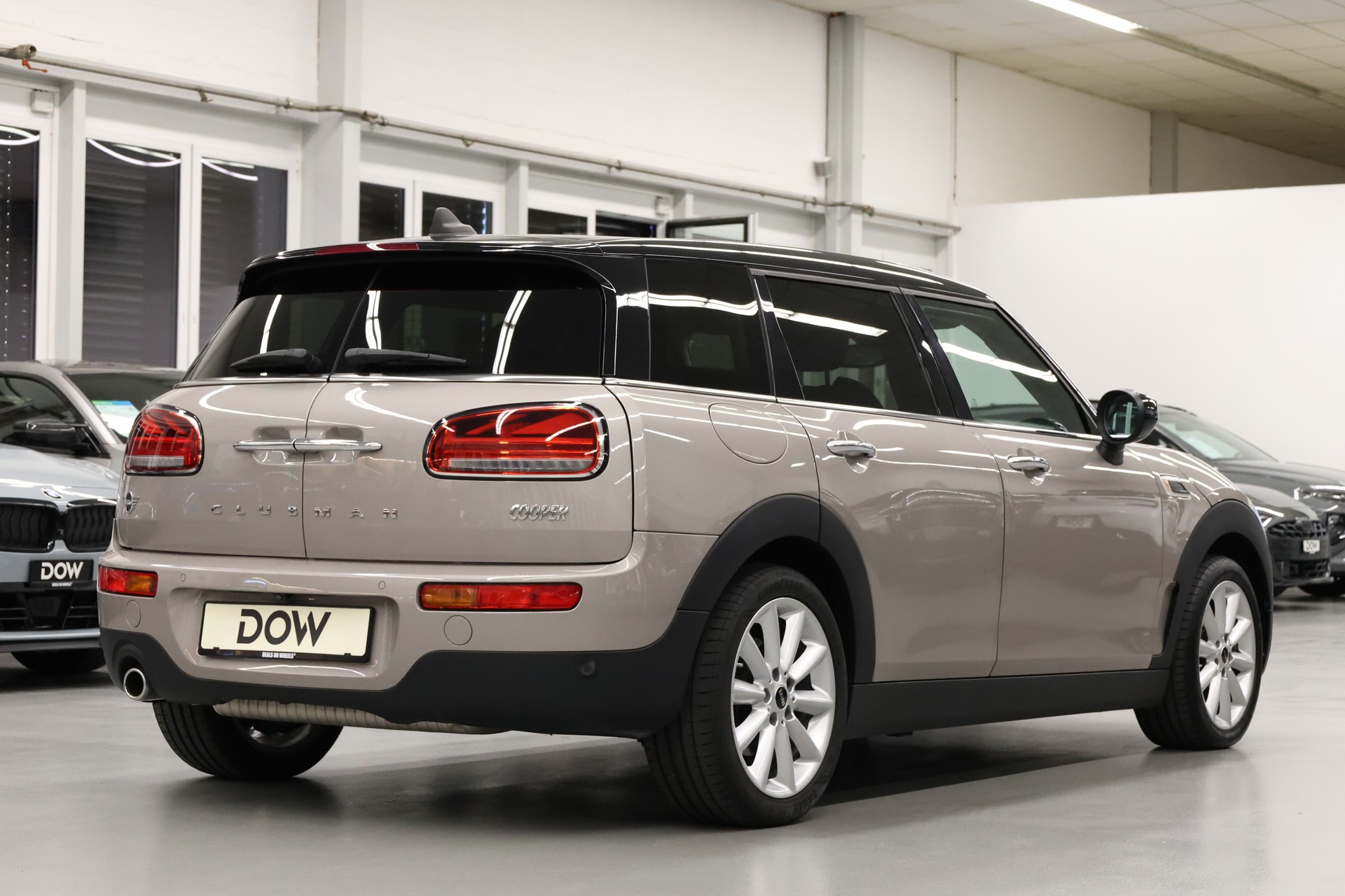 MINI Clubman F54 1.5i Cooper-image-5
