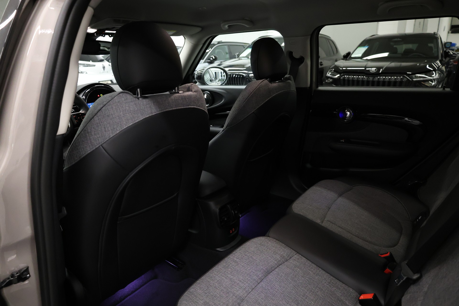 MINI Clubman F54 1.5i Cooper-image-15