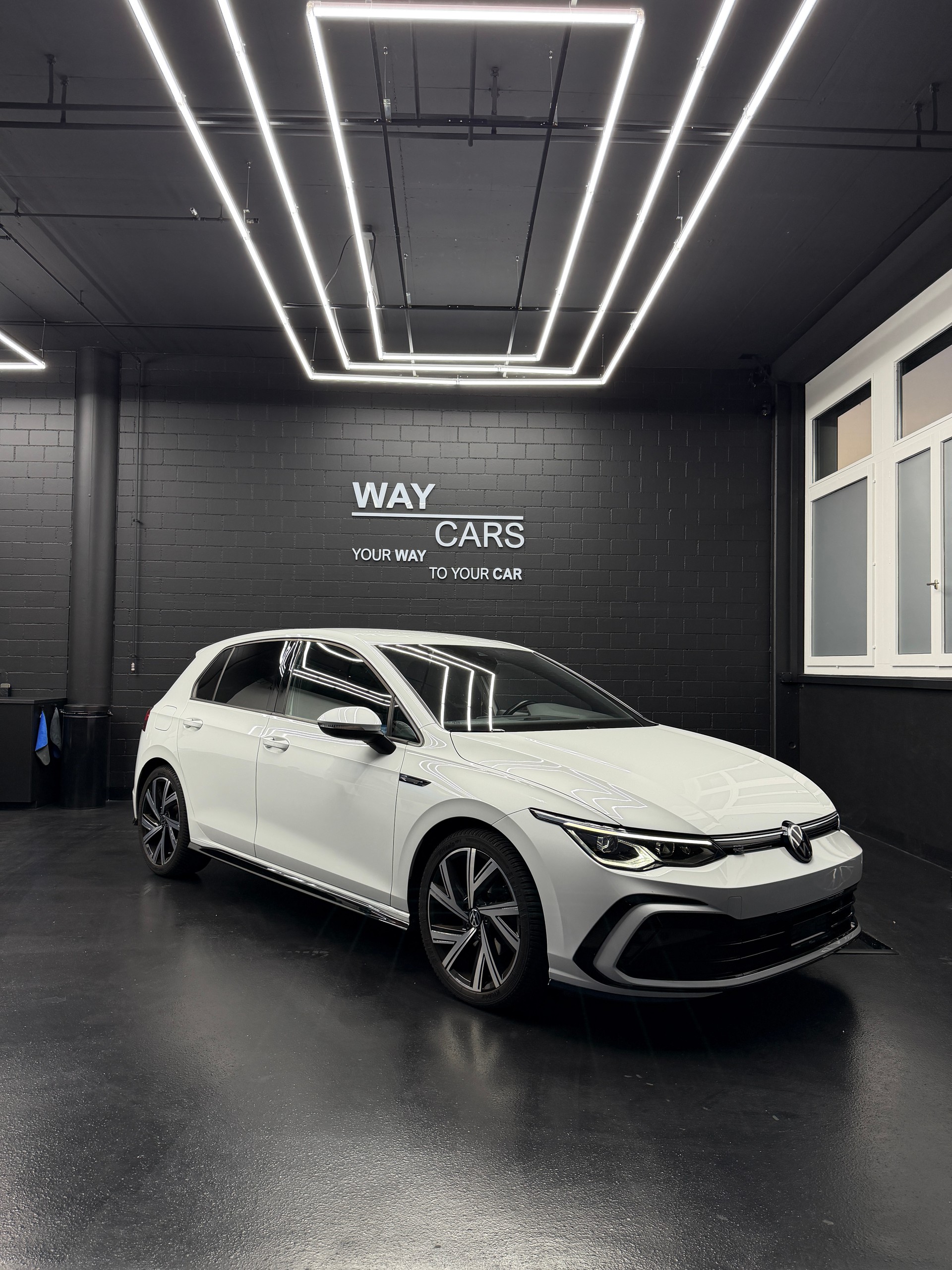 VW Golf 1.5 eTSI mHEV ACT R-Line DSG