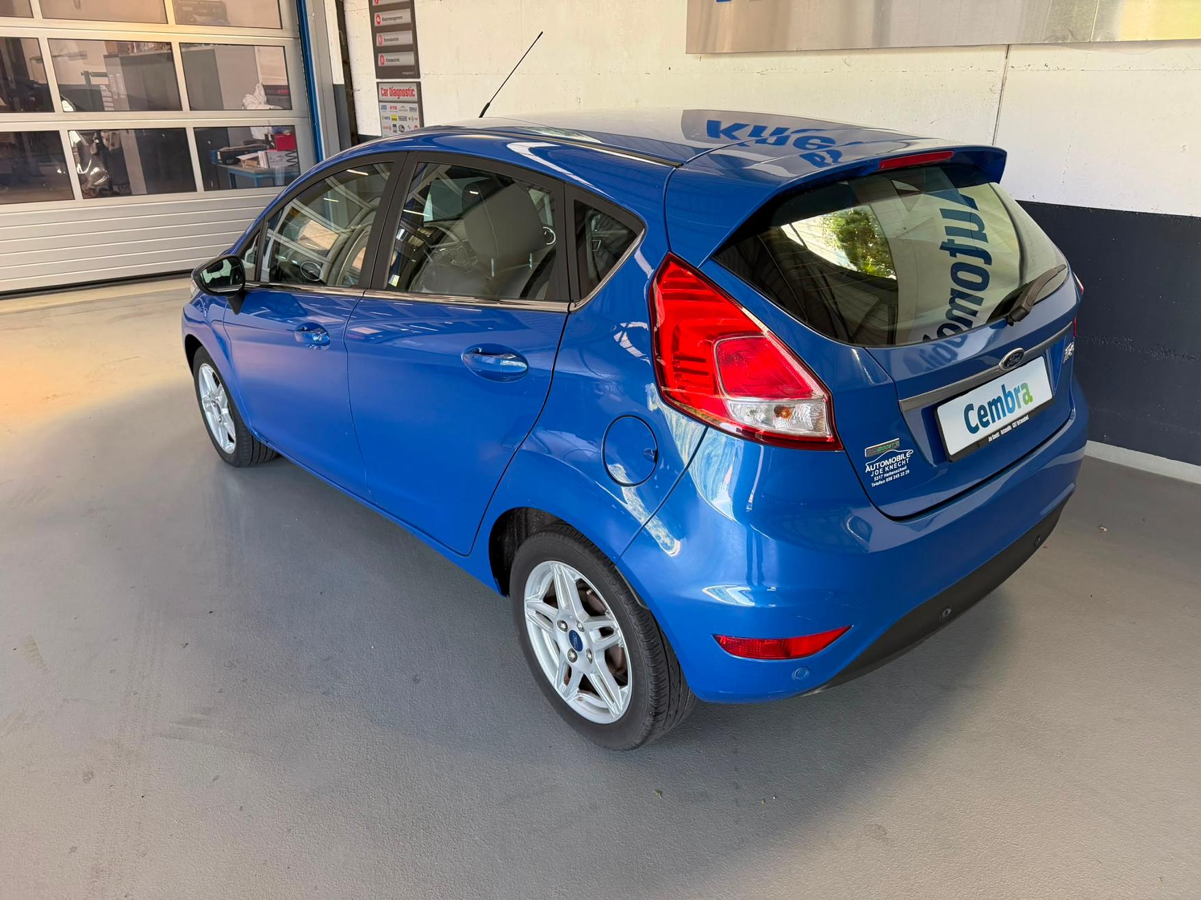 FORD Fiesta 1.0 EcoB 100 Titanium-showroom-element-2