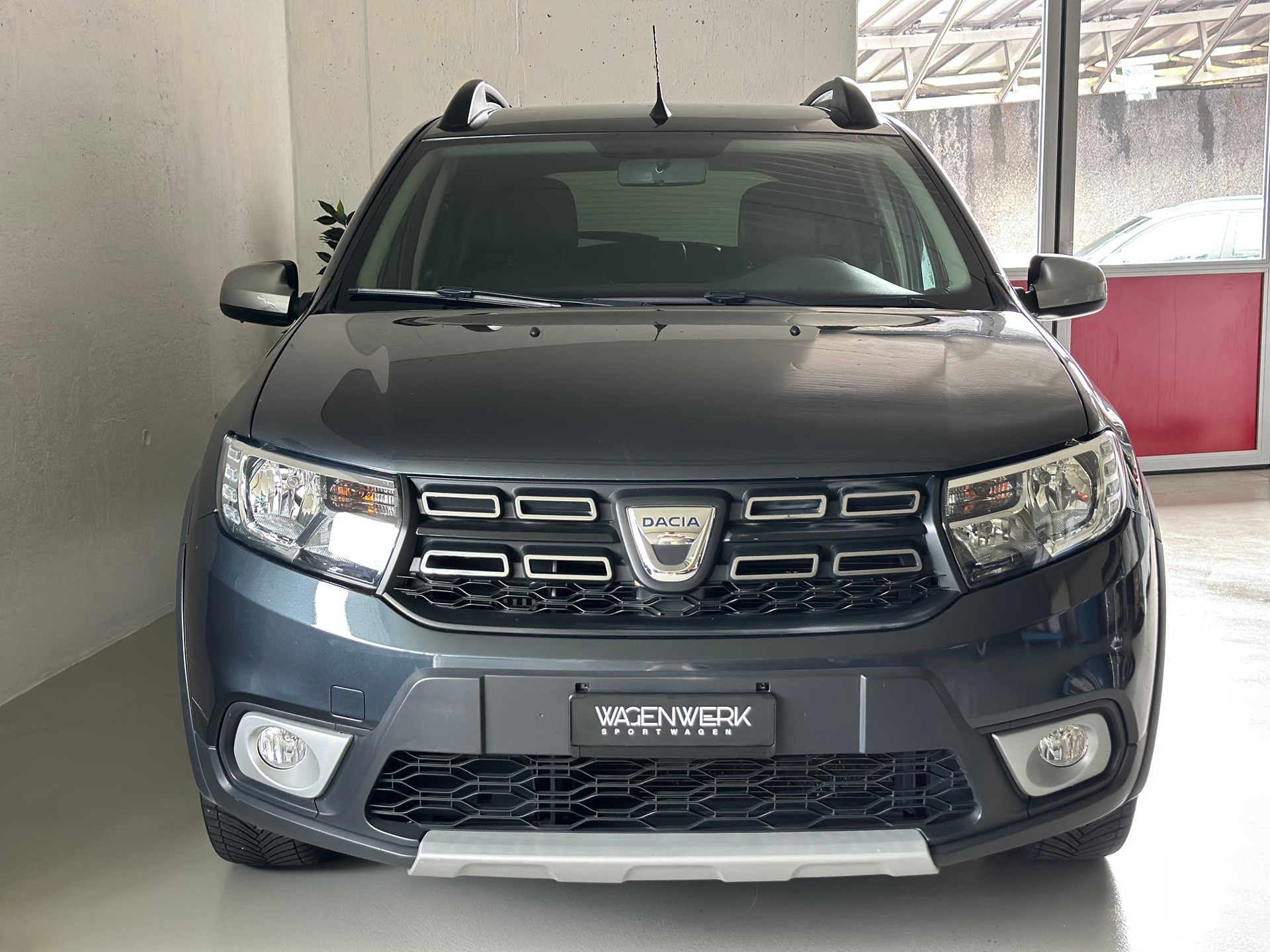 DACIA Sandero Tce 90 Stepway Automatic-showroom-element-3