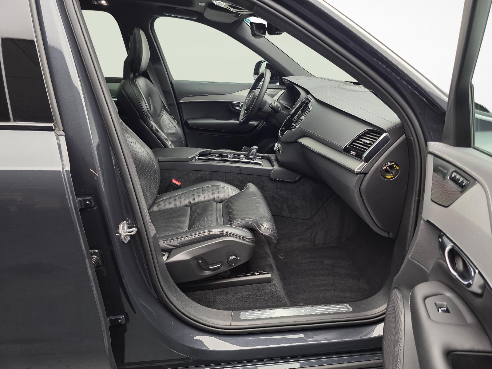 VOLVO XC90 2.0 B5 MH R-Design 5P. AWD-image-9