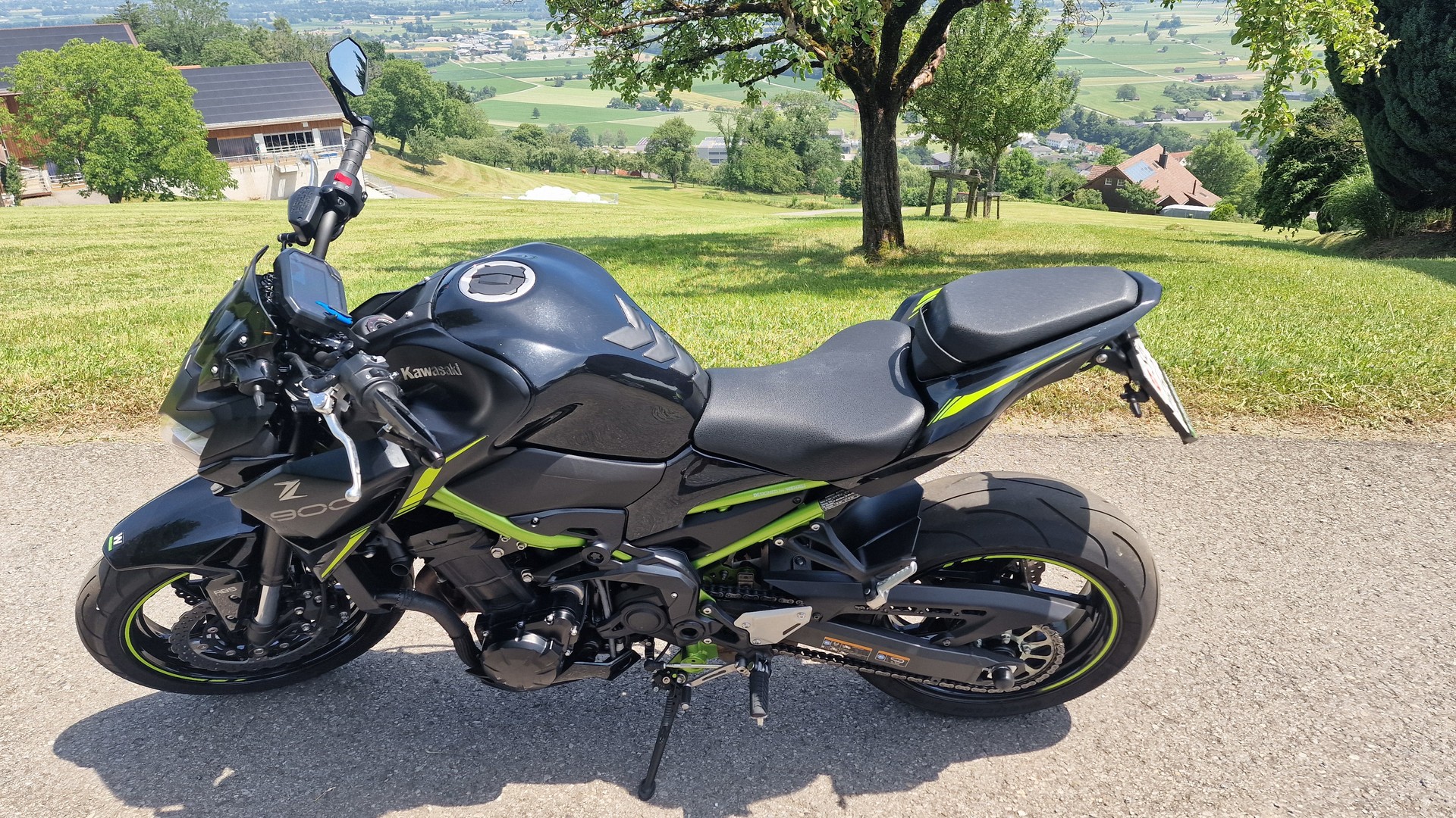 KAWASAKI Z 900-image-4