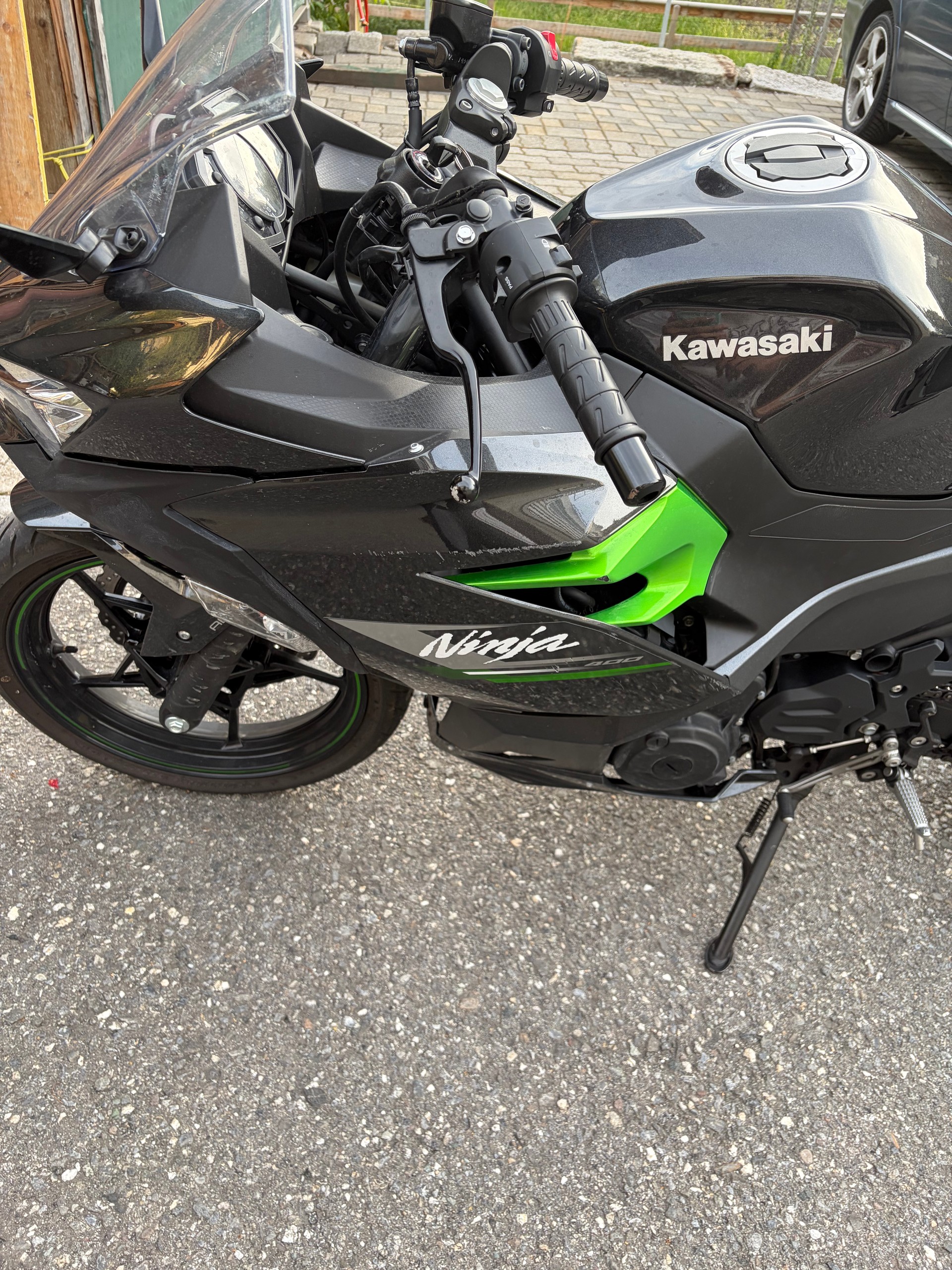 KAWASAKI Ninja 400 2023-image-6