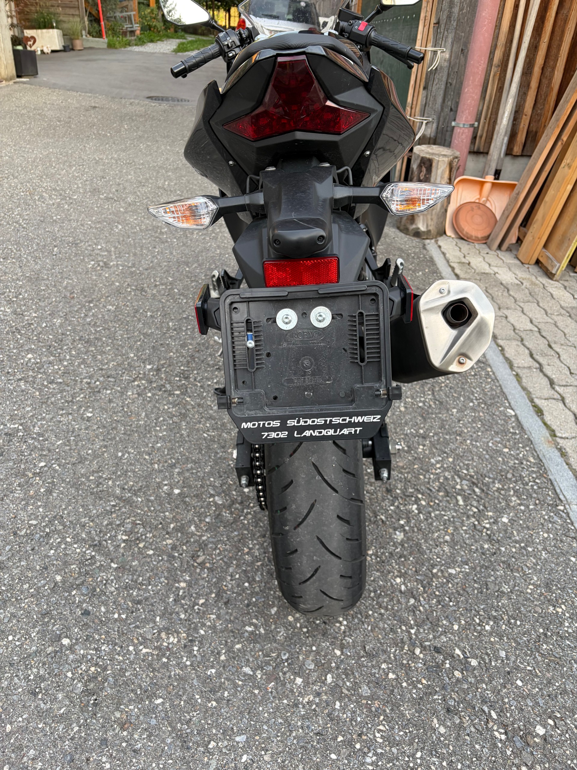 KAWASAKI Ninja 400 2023-image-5