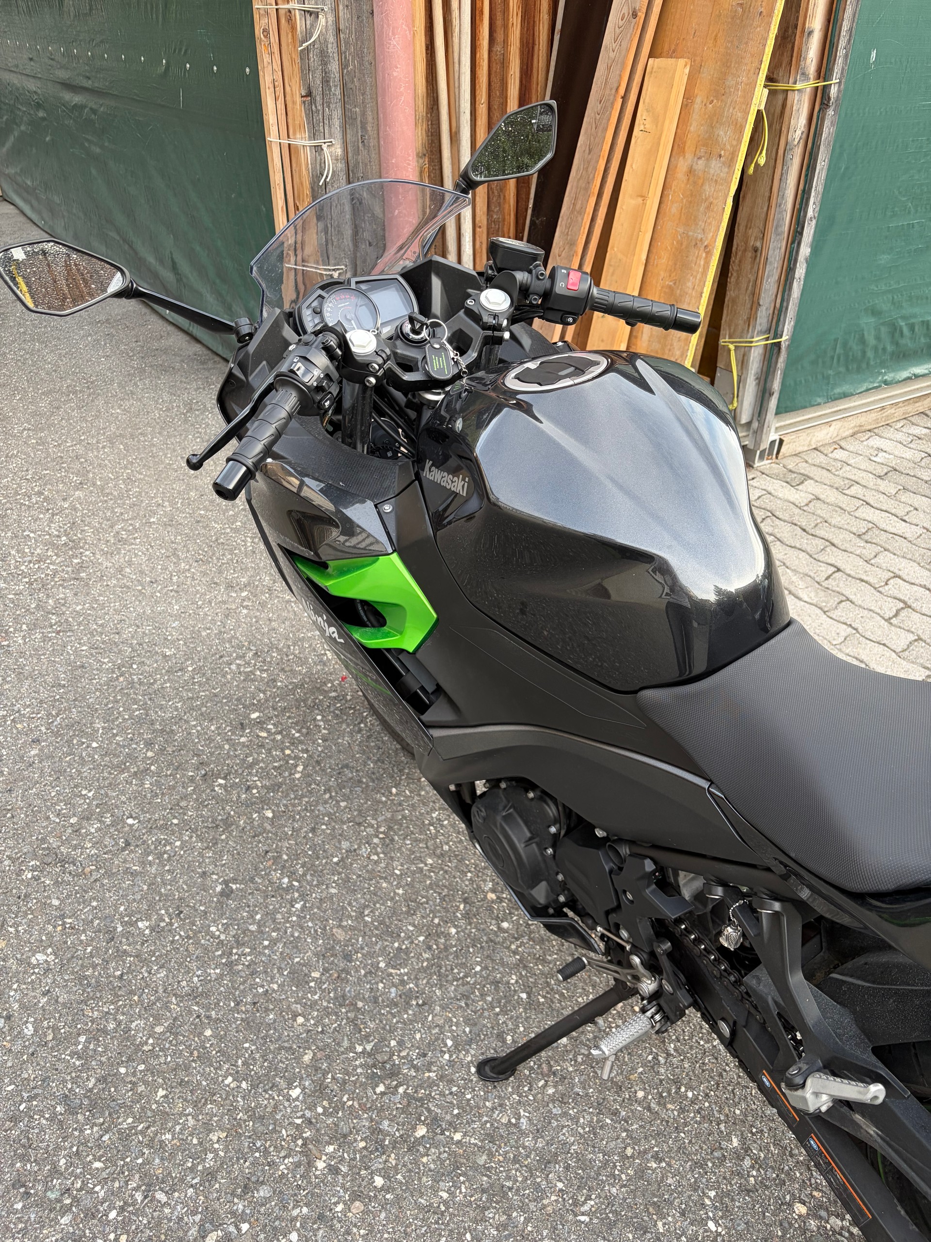 KAWASAKI Ninja 400 2023-image-9