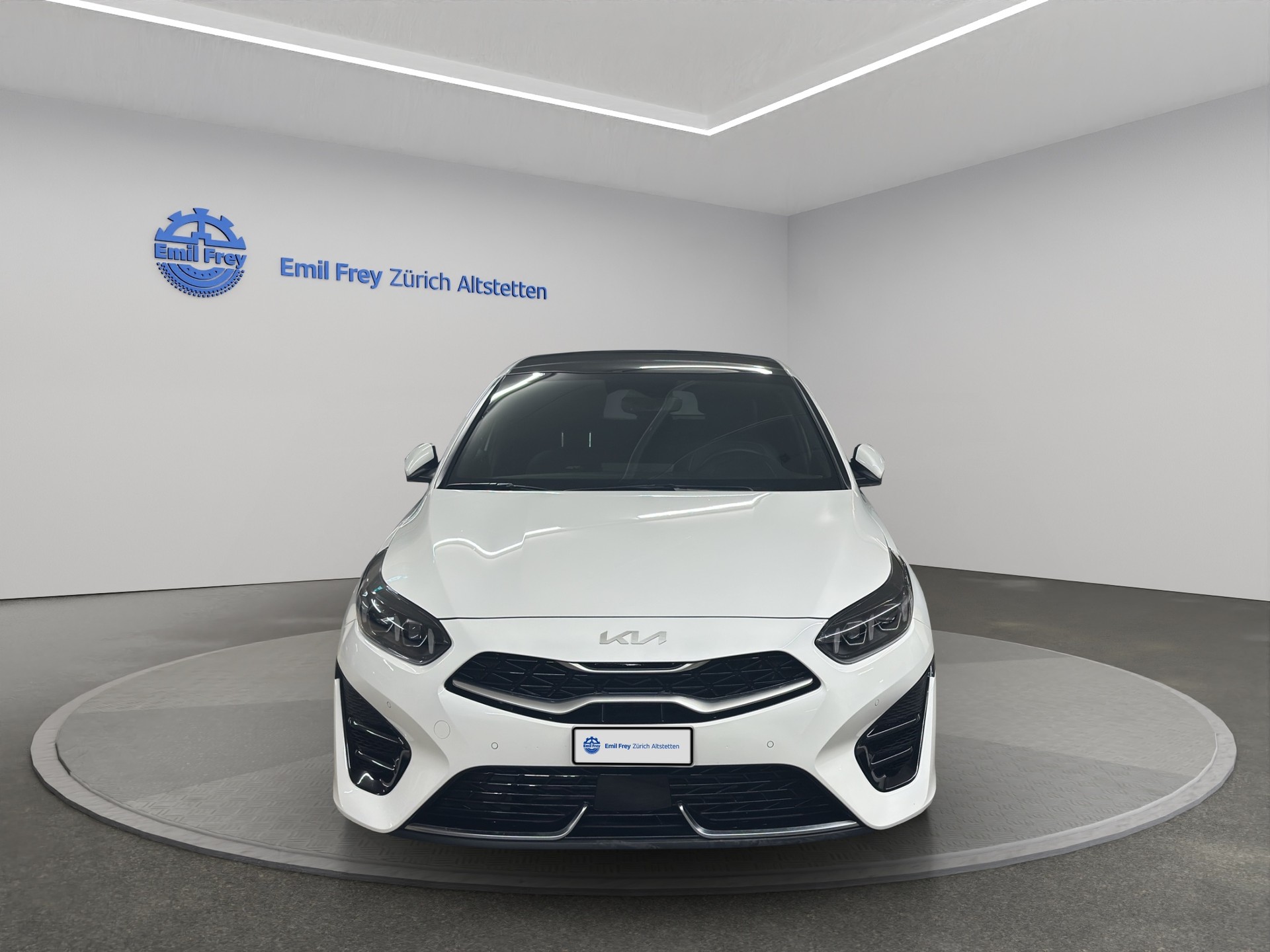KIA Ceed 1.5 T-GDi MHEV GT-Line-showroom-element-3
