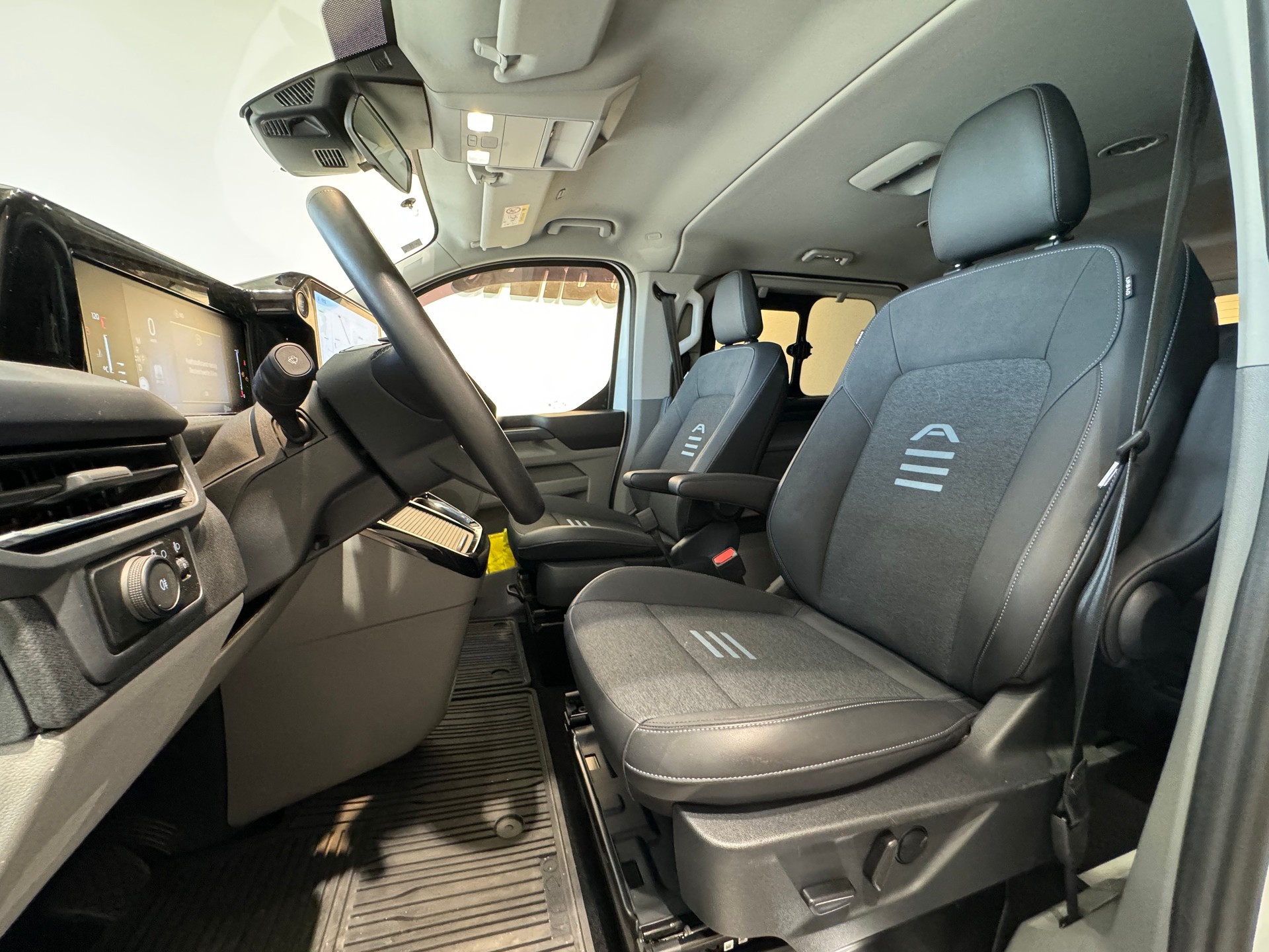 FORD Tourneo Bus 320 L1H1 Active Automat 🚌 FROZEN WHITE - Neues Modell!-image-12