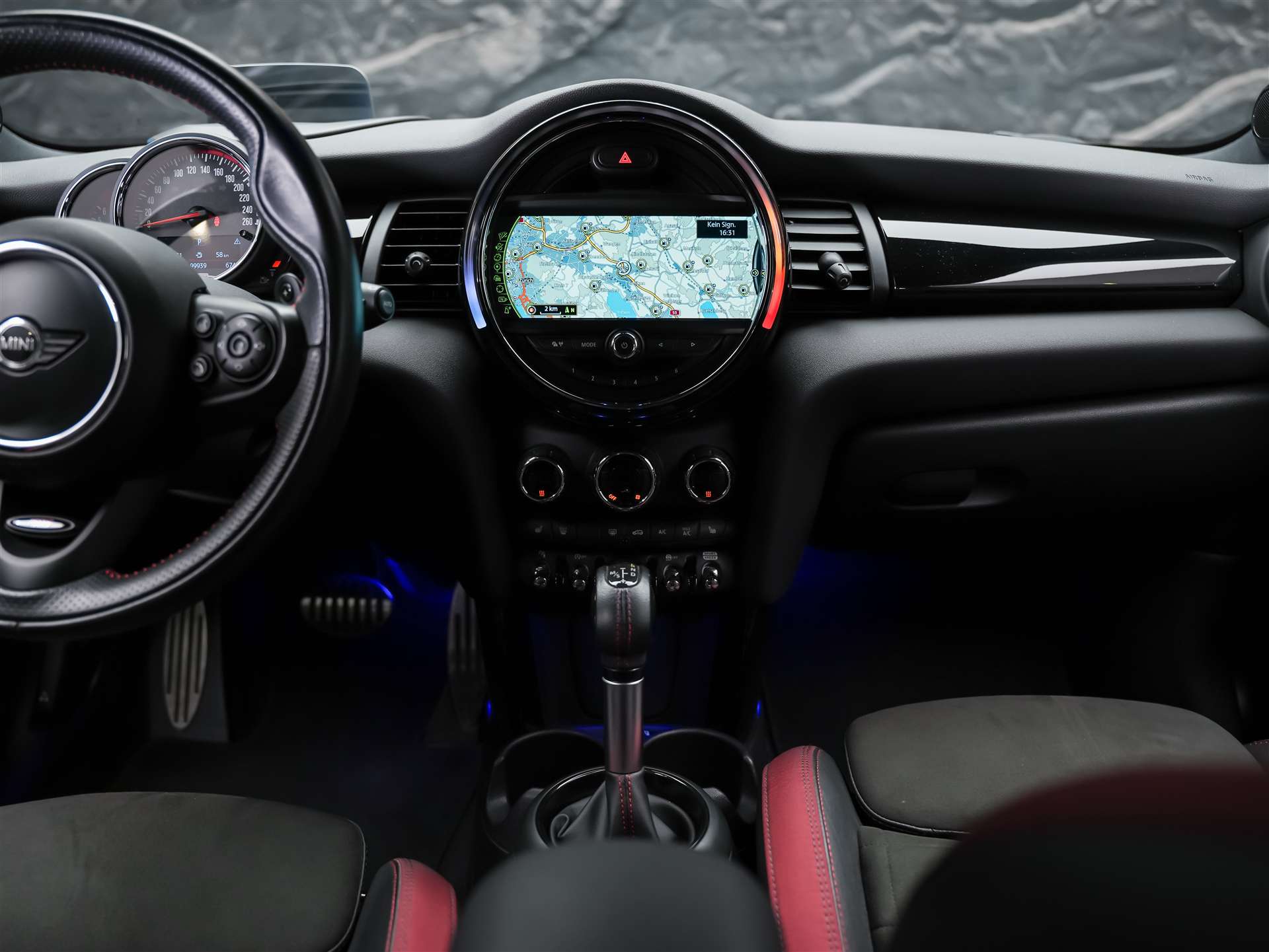 MINI Cooper John Cooper Works Steptronic *Facelift*Head Up Display*-image-18