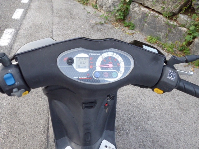 PEUGEOT Vivacity 50 Silversport-image-4