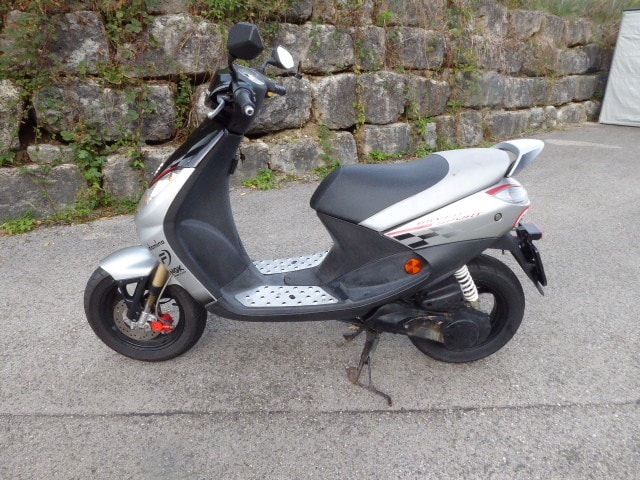 PEUGEOT Vivacity 50 Silversport-showroom-element-2