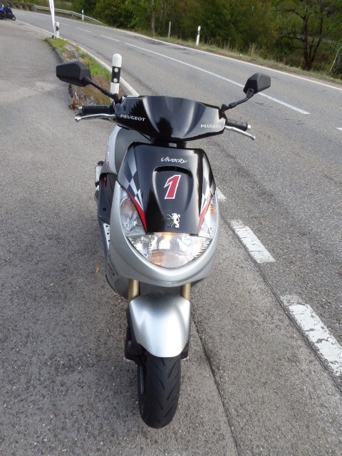 PEUGEOT Vivacity 50 Silversport-showroom-element-1