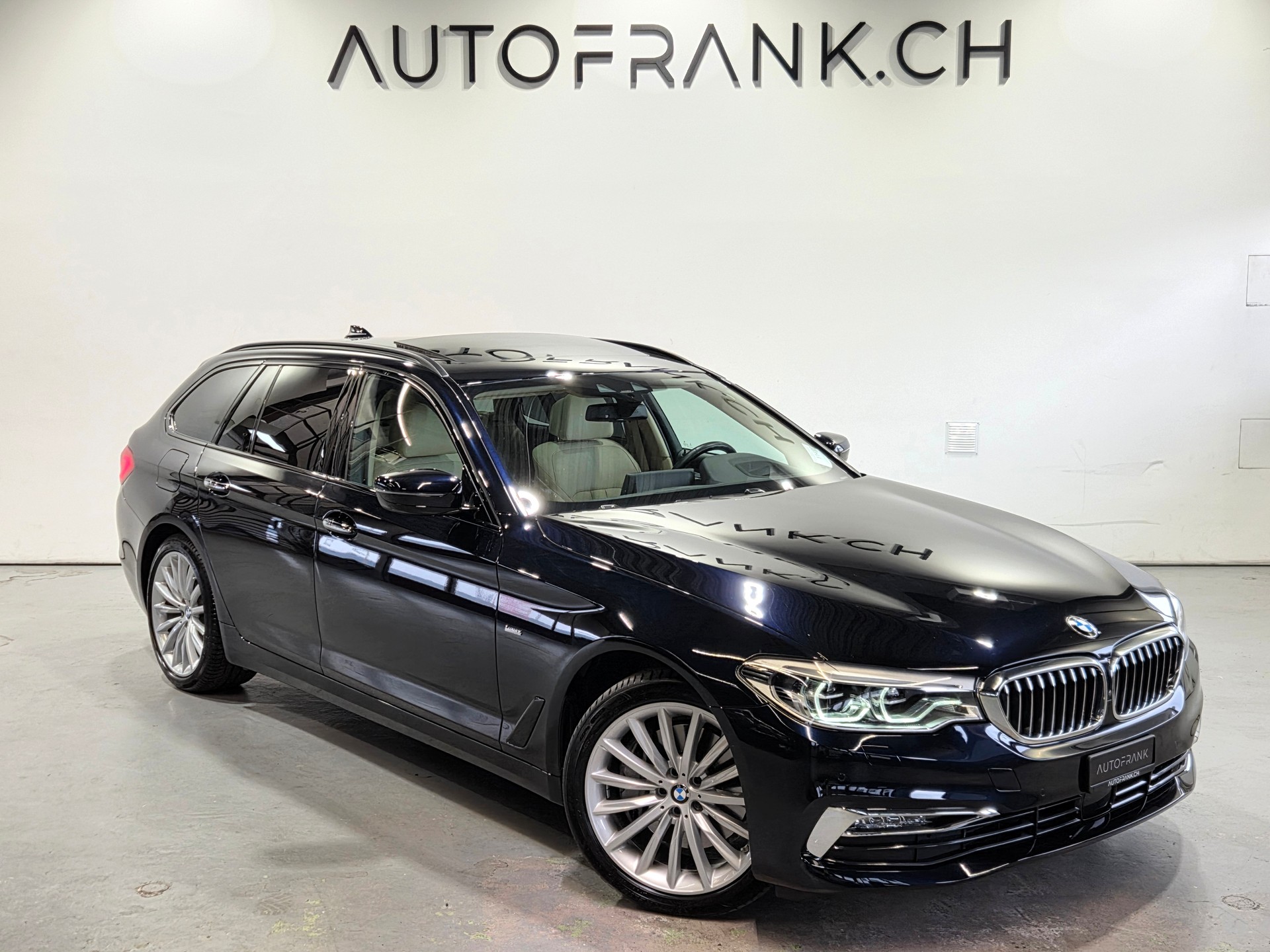 BMW 540d xDrive Touring Individual-image-4
