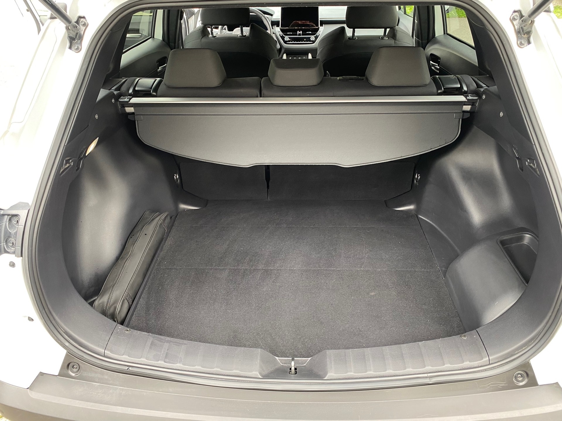 TOYOTA Corolla Cross 2.0 Trend e-CVT-image-8