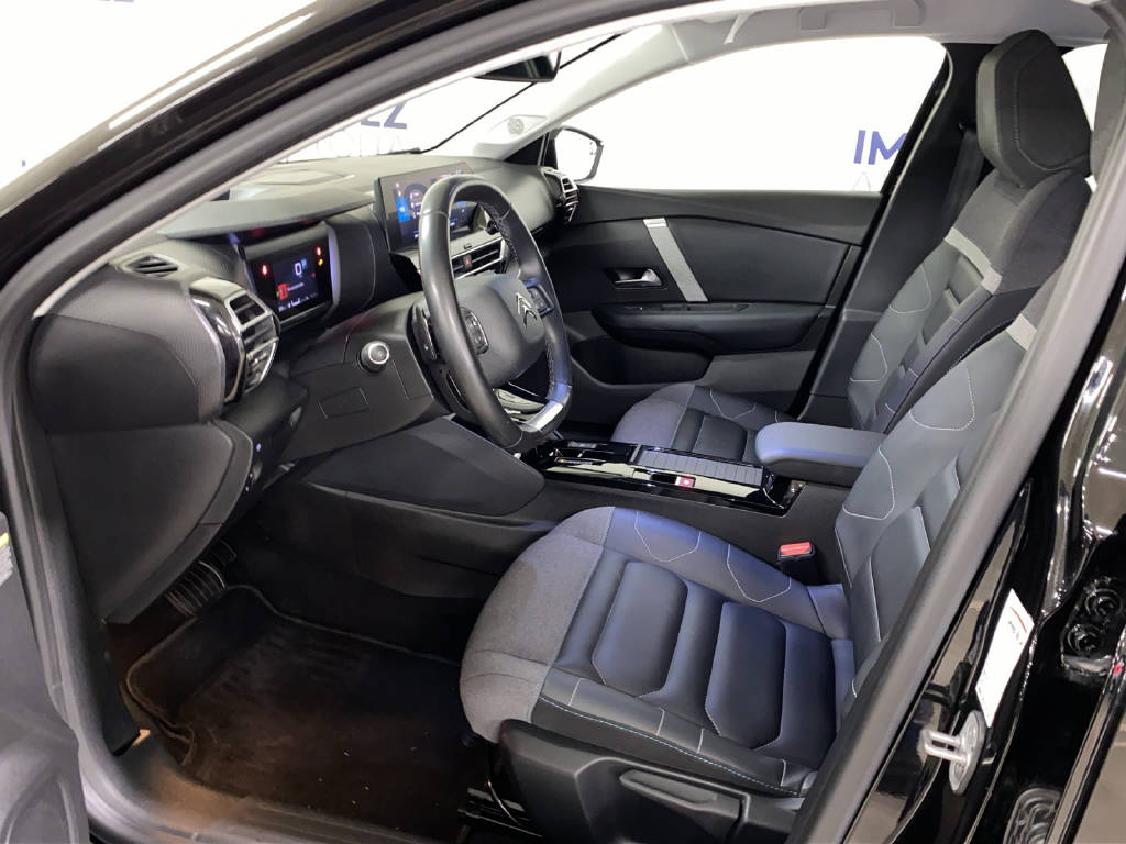 CITROEN C4 1.2 PureTech Shine-image-15