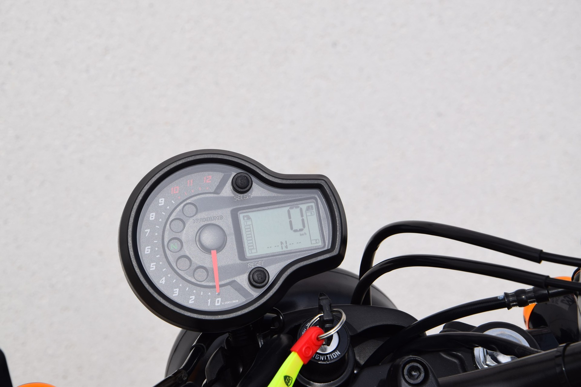 HYOSUNG GV 300 Bobber-image-12