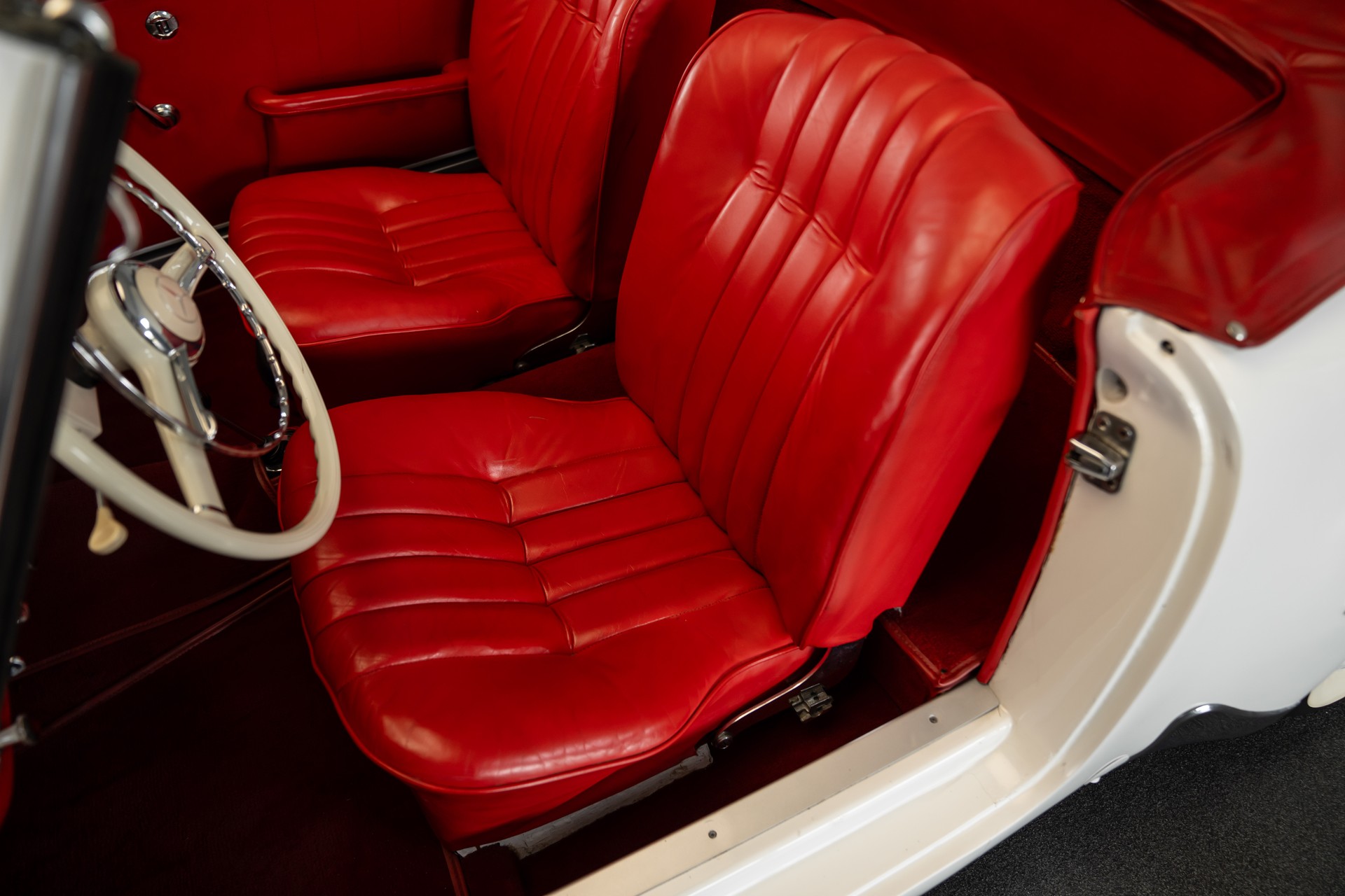 MERCEDES-BENZ 190 SL-image-19