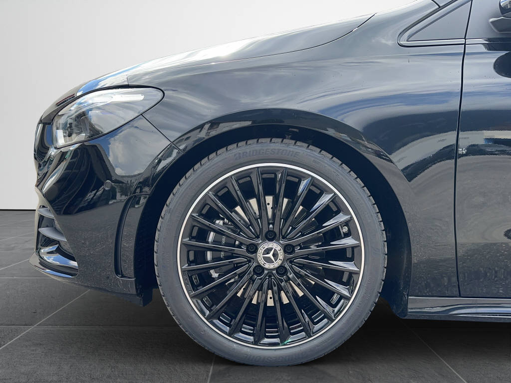 MERCEDES-BENZ B 220 AMG Line 4matic-image-15