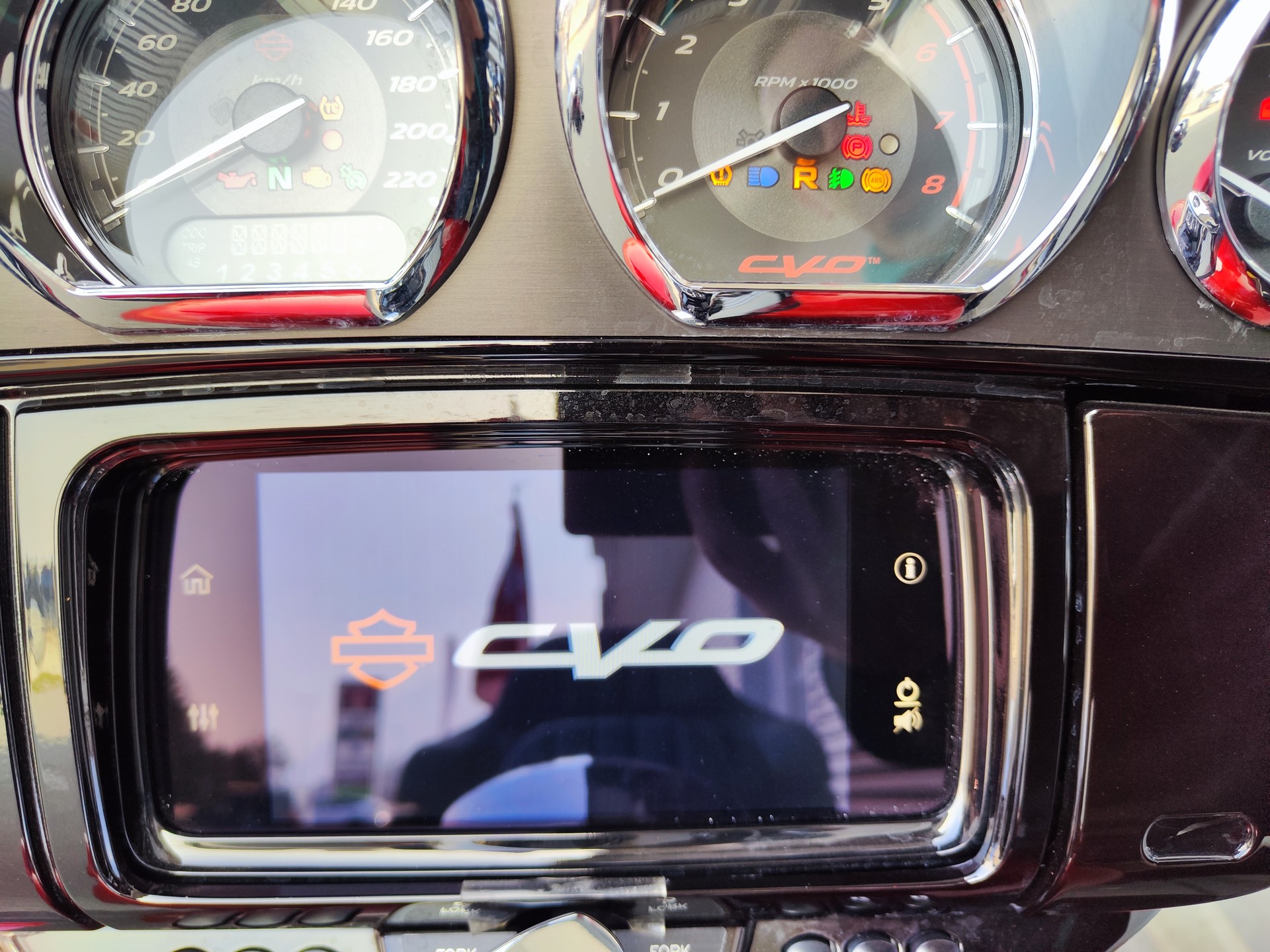 HARLEY-DAVIDSON FLHTCUTGSE Tri Glide CVO 117-image-7