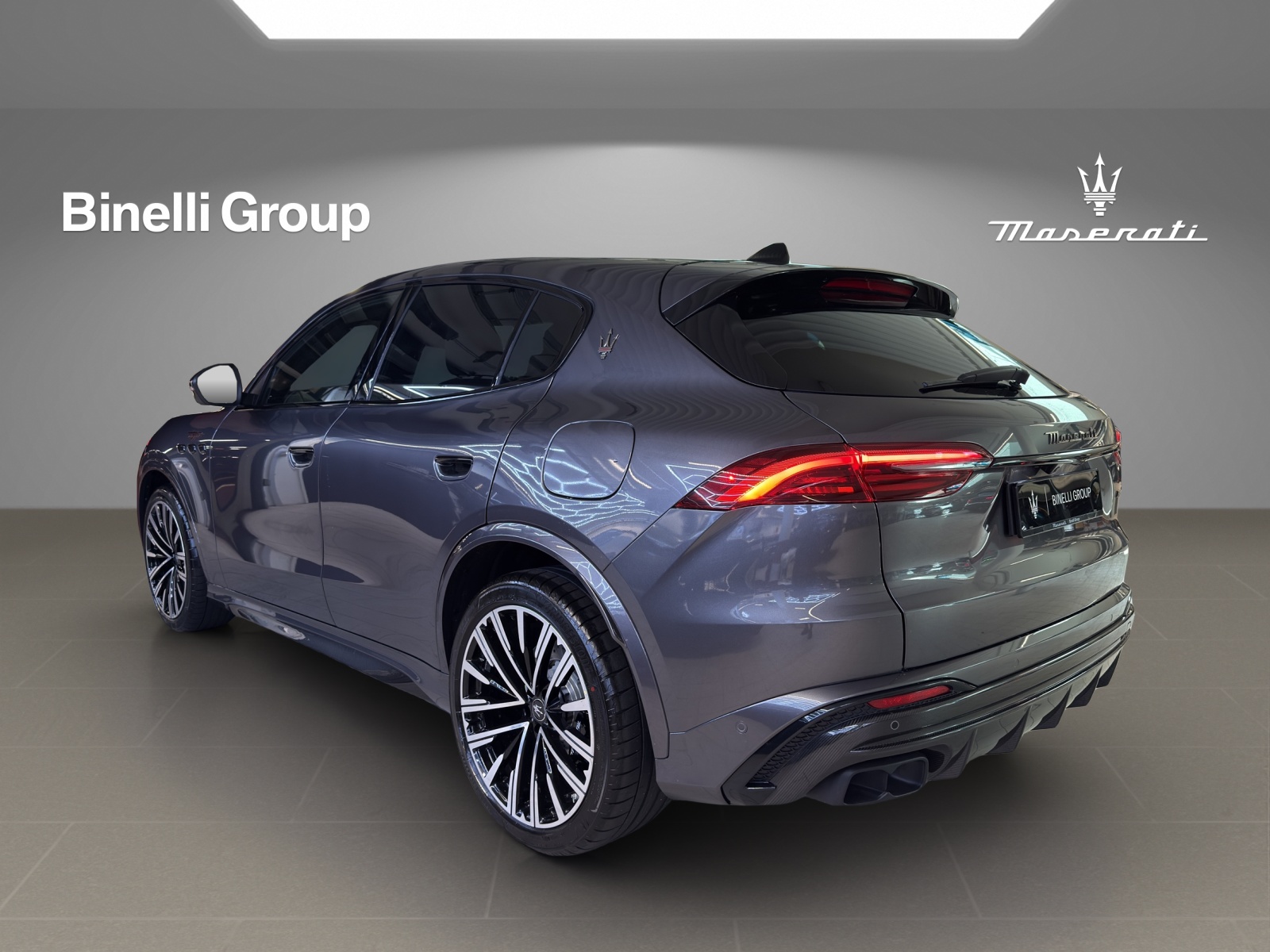MASERATI Grecale 3.0 Trofeo Automatica-image-16