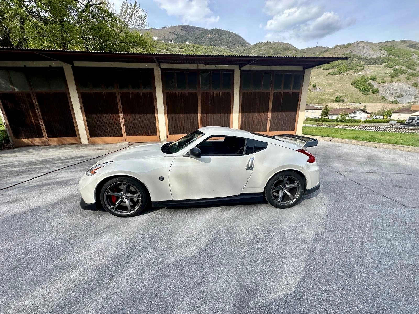 NISSAN 370 Z nismo-image-2