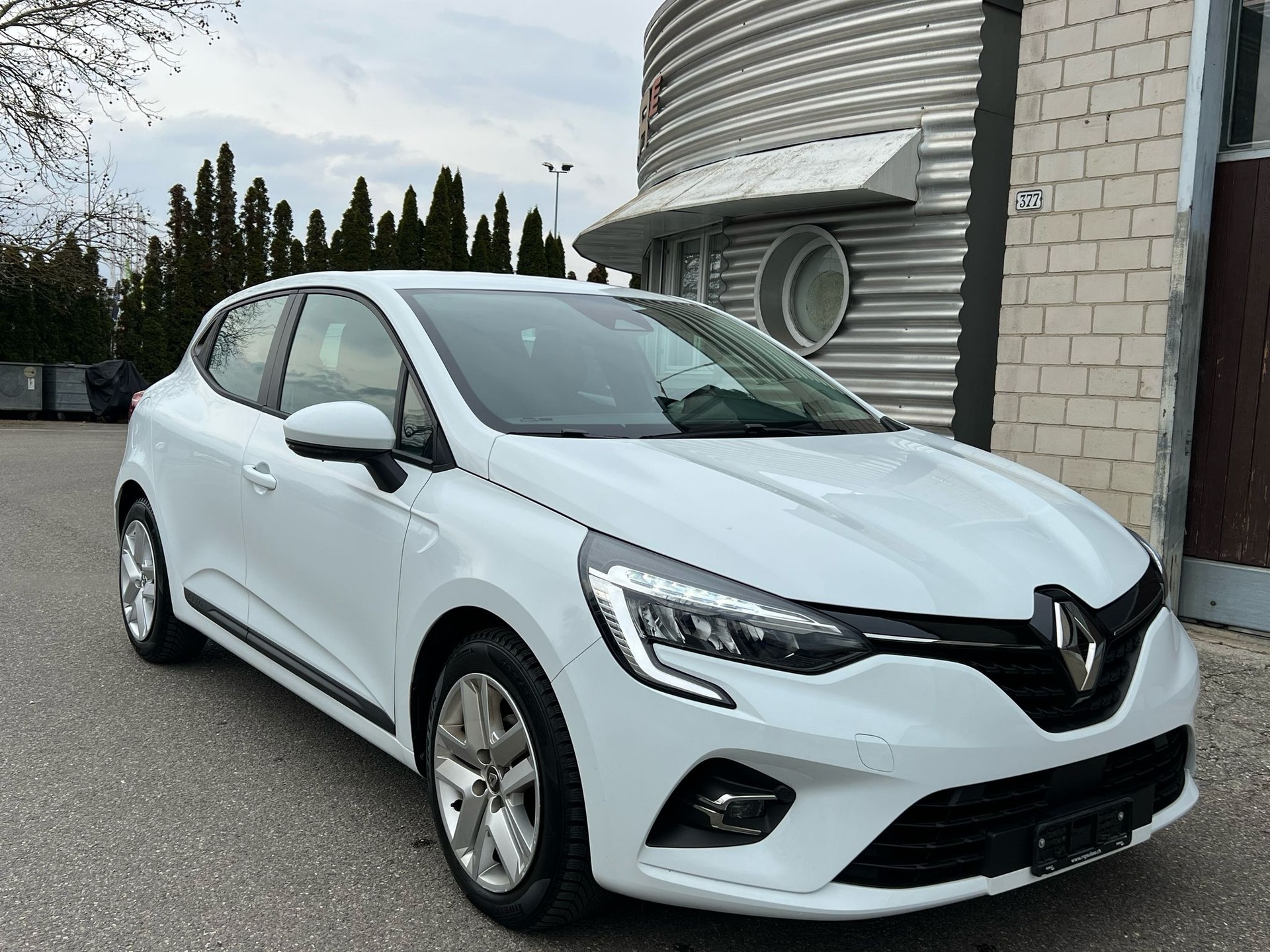 RENAULT Clio 1.0 Zen CVT