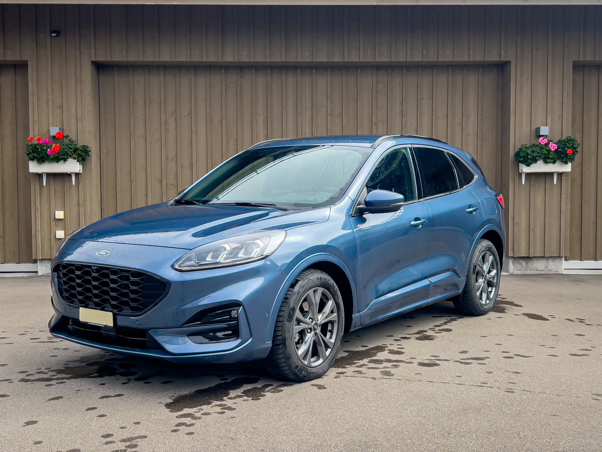 FORD Kuga 2.0 TDCi ST-Line 2WD Automat