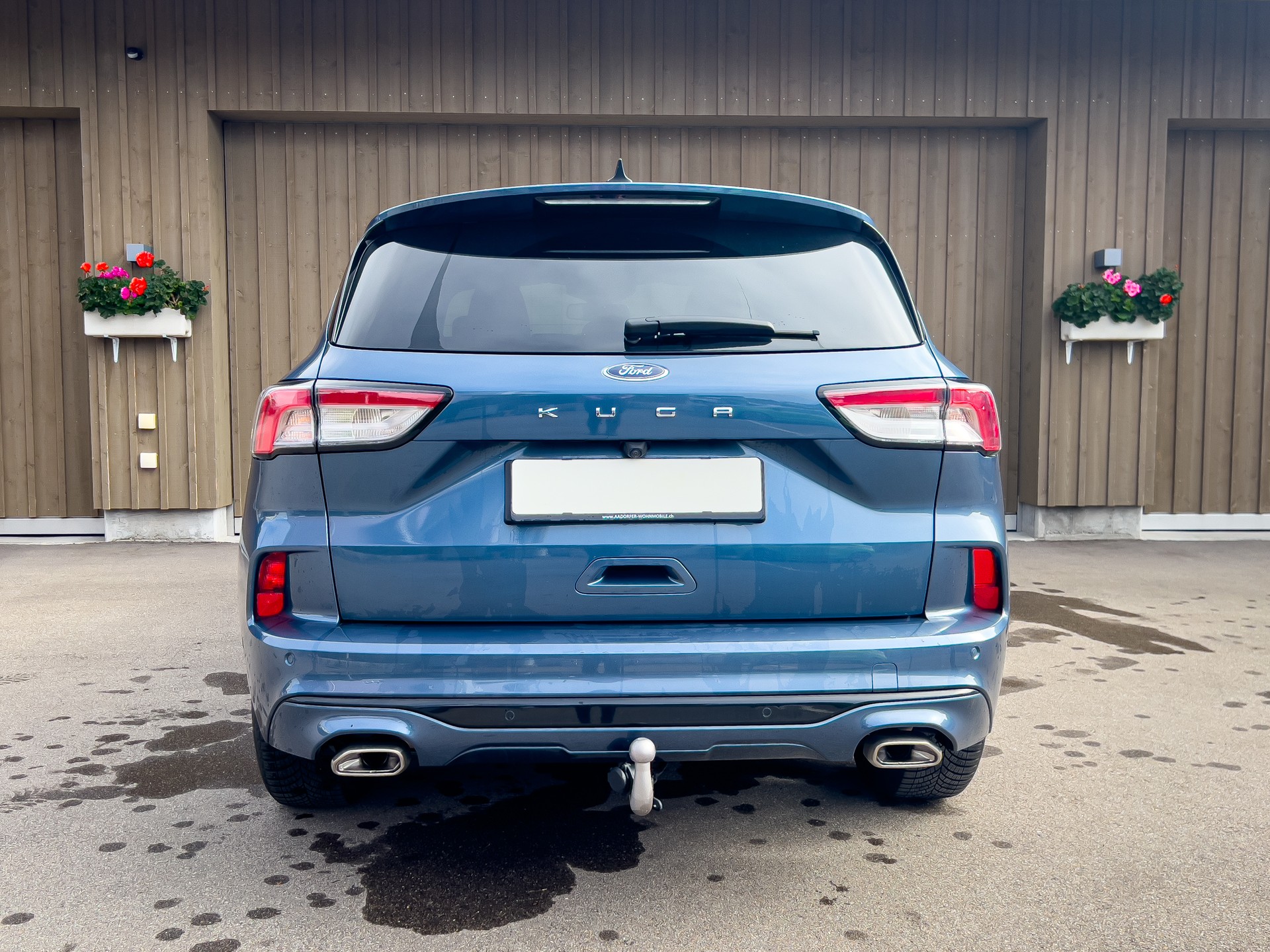 FORD Kuga 2.0 TDCi ST-Line 2WD Automat-image-4