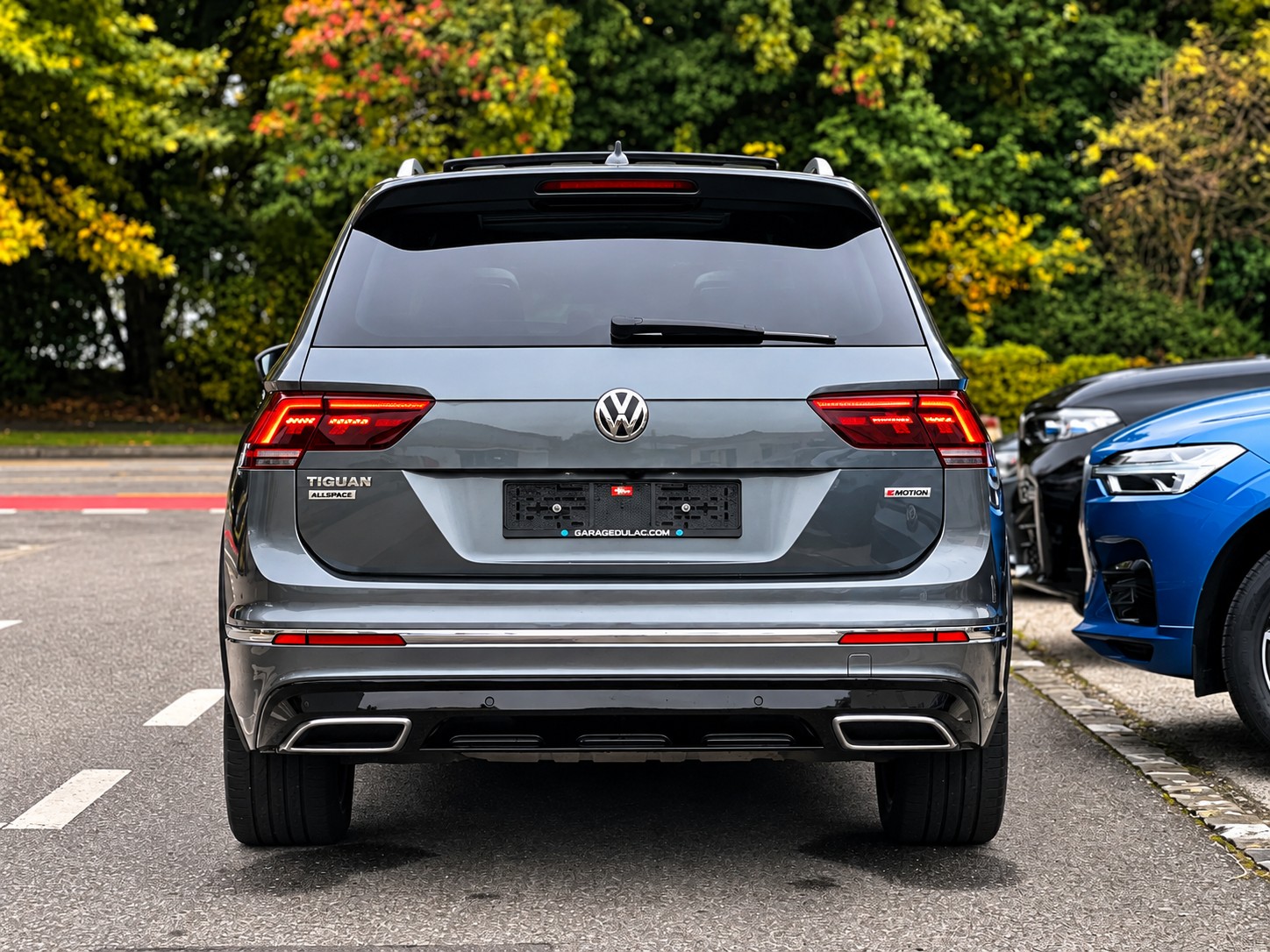 VW Tiguan Allspace 2.0TSI Highline 4Motion DSG R-Line-image-6